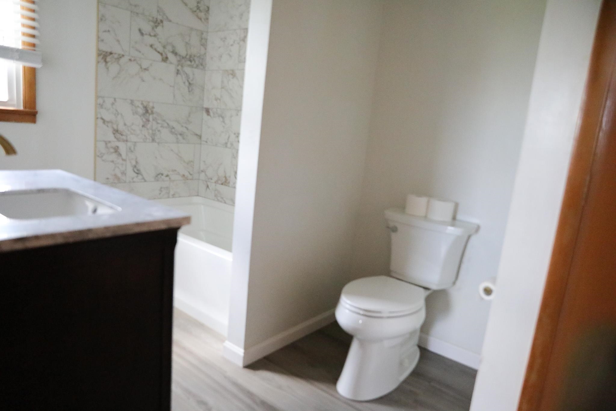 3592 OLD GREENVILLE RD, STAUNTON, Virginia 24401, 2 Bedrooms Bedrooms, ,1 BathroomBathrooms,Residential,Lerty Humphries Estate,3592 OLD GREENVILLE RD,678532 MLS # 678532 3592 OLD GREENVILLE RD, STAUNTON, Virginia 24401, 2 Bedrooms Bedrooms, ,1 BathroomBathrooms,Residential,Lerty Humphries Estate,3592 OLD GREENVILLE RD,678532 MLS # 678532
