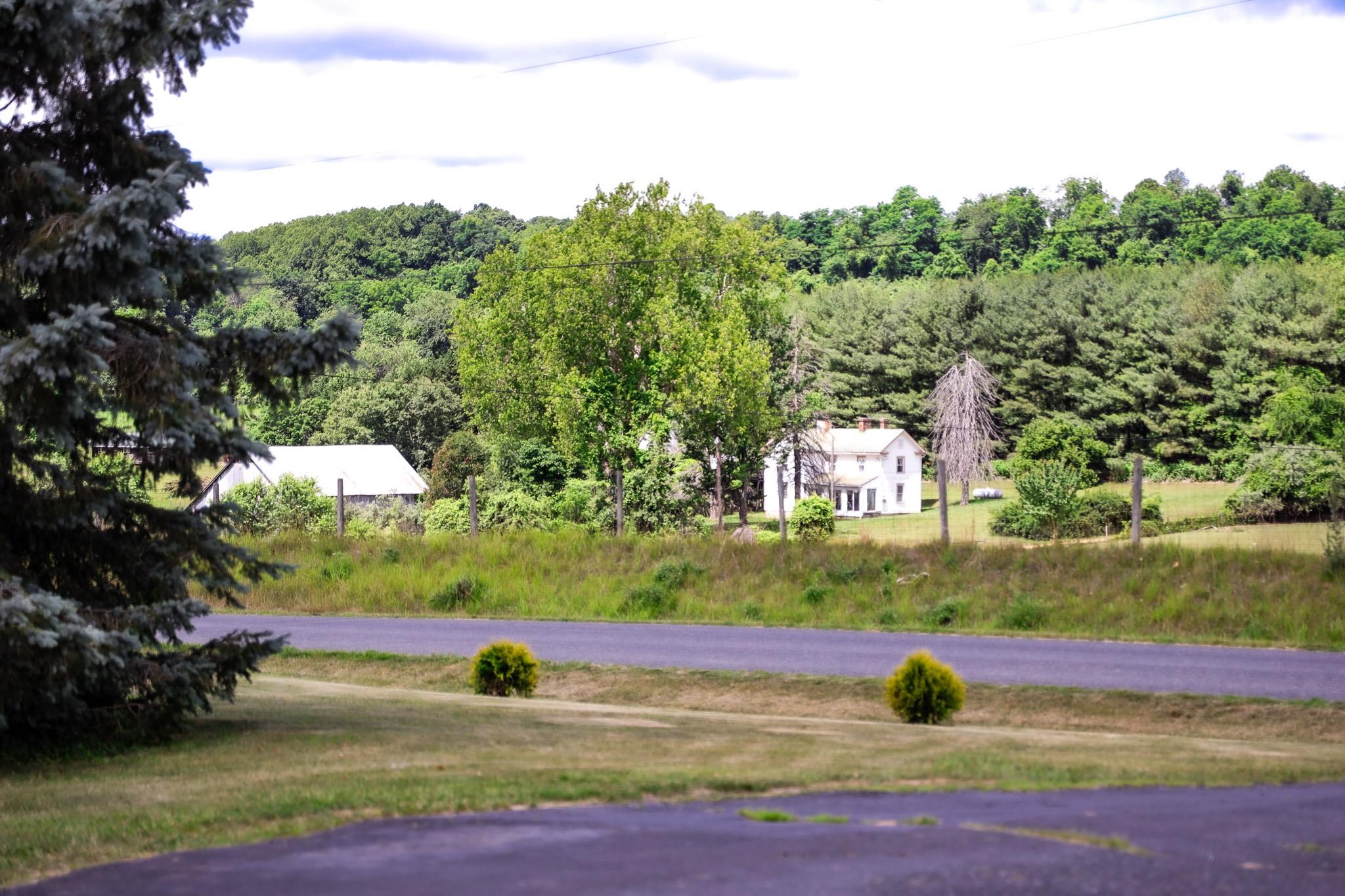 3592 OLD GREENVILLE RD, STAUNTON, Virginia 24401, 2 Bedrooms Bedrooms, ,1 BathroomBathrooms,Residential,Lerty Humphries Estate,3592 OLD GREENVILLE RD,678532 MLS # 678532 3592 OLD GREENVILLE RD, STAUNTON, Virginia 24401, 2 Bedrooms Bedrooms, ,1 BathroomBathrooms,Residential,Lerty Humphries Estate,3592 OLD GREENVILLE RD,678532 MLS # 678532