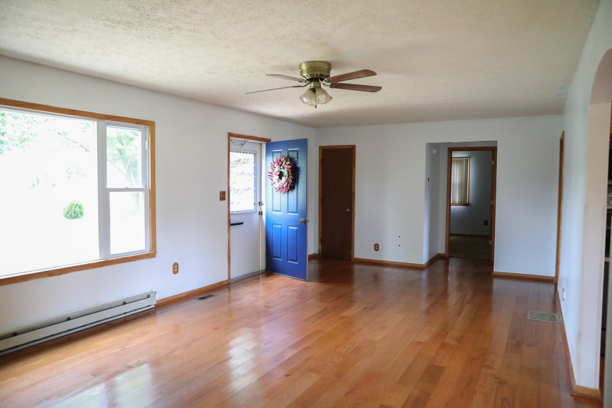 3592 OLD GREENVILLE RD, STAUNTON, Virginia 24401, 2 Bedrooms Bedrooms, ,1 BathroomBathrooms,Residential,Lerty Humphries Estate,3592 OLD GREENVILLE RD,678532 MLS # 678532 3592 OLD GREENVILLE RD, STAUNTON, Virginia 24401, 2 Bedrooms Bedrooms, ,1 BathroomBathrooms,Residential,Lerty Humphries Estate,3592 OLD GREENVILLE RD,678532 MLS # 678532