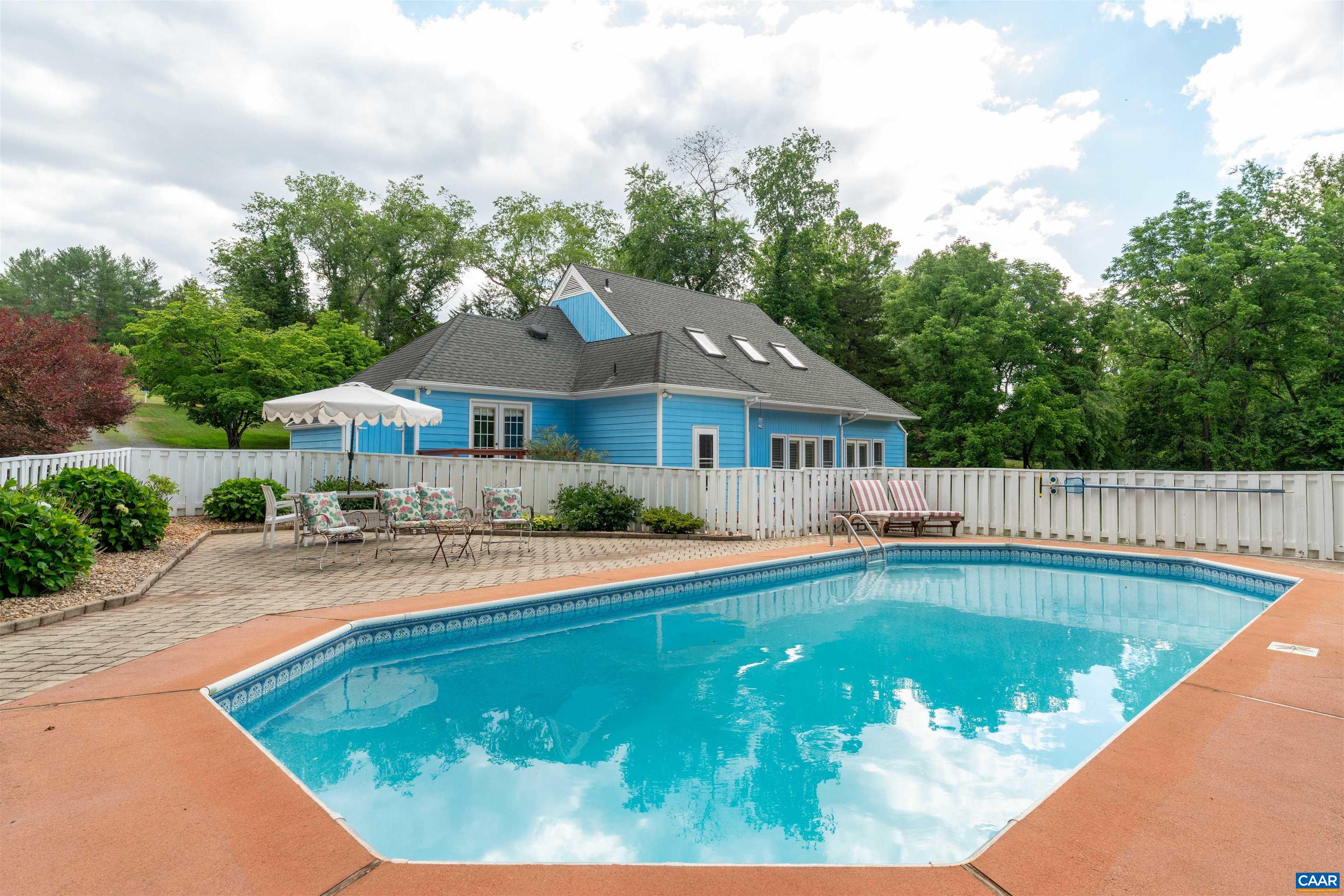 2655 STOWE CT, CHARLOTTESVILLE, Virginia 22901, 3 Bedrooms Bedrooms, ,3 BathroomsBathrooms,Residential,2655 STOWE CT,678534 MLS # 678534 2655 STOWE CT, CHARLOTTESVILLE, Virginia 22901, 3 Bedrooms Bedrooms, ,3 BathroomsBathrooms,Residential,2655 STOWE CT,678534 MLS # 678534