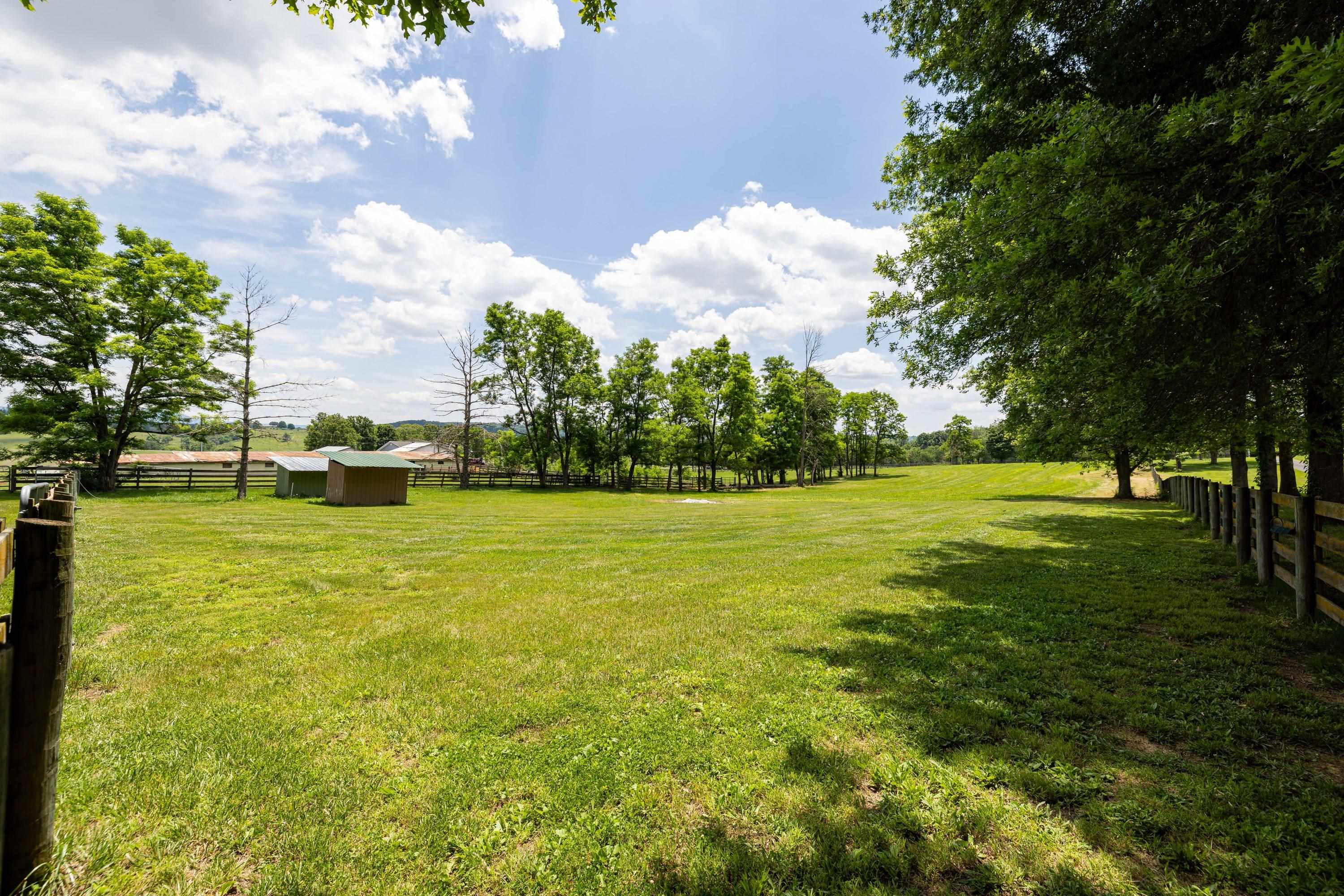 3980 GREENMOUNT RD, ROCKINGHAM, Virginia 22802, 4 Bedrooms Bedrooms, ,2 BathroomsBathrooms,Residential,3980 GREENMOUNT RD,678535 MLS # 678535 3980 GREENMOUNT RD, ROCKINGHAM, Virginia 22802, 4 Bedrooms Bedrooms, ,2 BathroomsBathrooms,Residential,3980 GREENMOUNT RD,678535 MLS # 678535