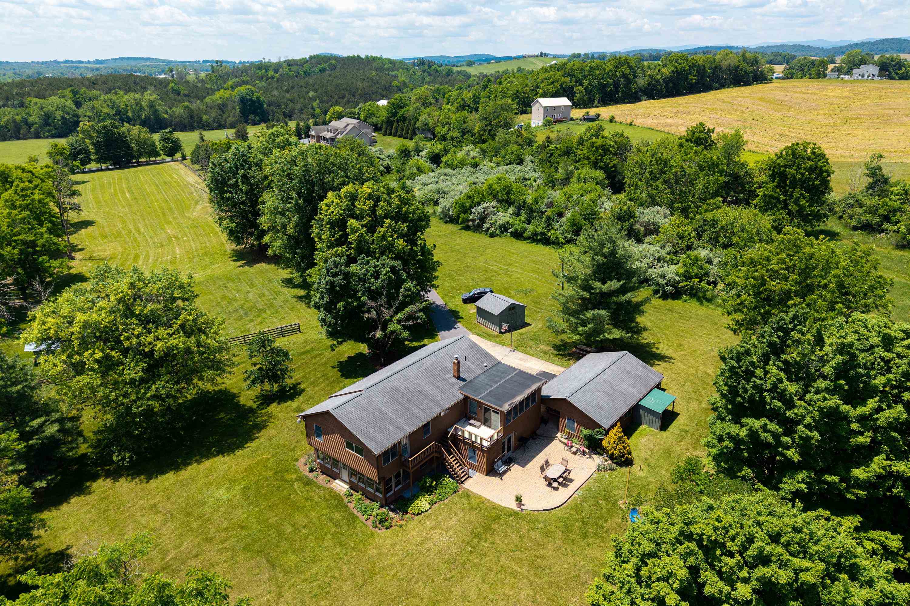 3980 GREENMOUNT RD, ROCKINGHAM, Virginia 22802, 4 Bedrooms Bedrooms, ,2 BathroomsBathrooms,Residential,3980 GREENMOUNT RD,678535 MLS # 678535 3980 GREENMOUNT RD, ROCKINGHAM, Virginia 22802, 4 Bedrooms Bedrooms, ,2 BathroomsBathrooms,Residential,3980 GREENMOUNT RD,678535 MLS # 678535