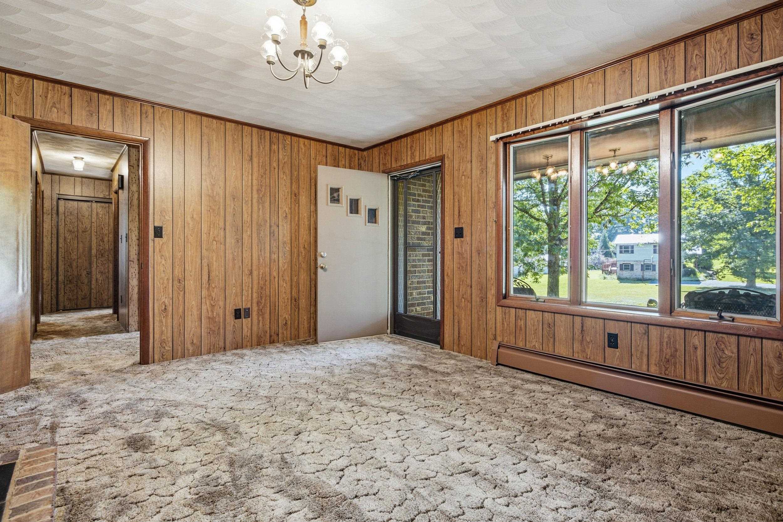 2416 NEWPORT RD, SHENANDOAH, Virginia 22849, 2 Bedrooms Bedrooms, ,1 BathroomBathrooms,Residential,2416 NEWPORT RD,678537 MLS # 678537 2416 NEWPORT RD, SHENANDOAH, Virginia 22849, 2 Bedrooms Bedrooms, ,1 BathroomBathrooms,Residential,2416 NEWPORT RD,678537 MLS # 678537
