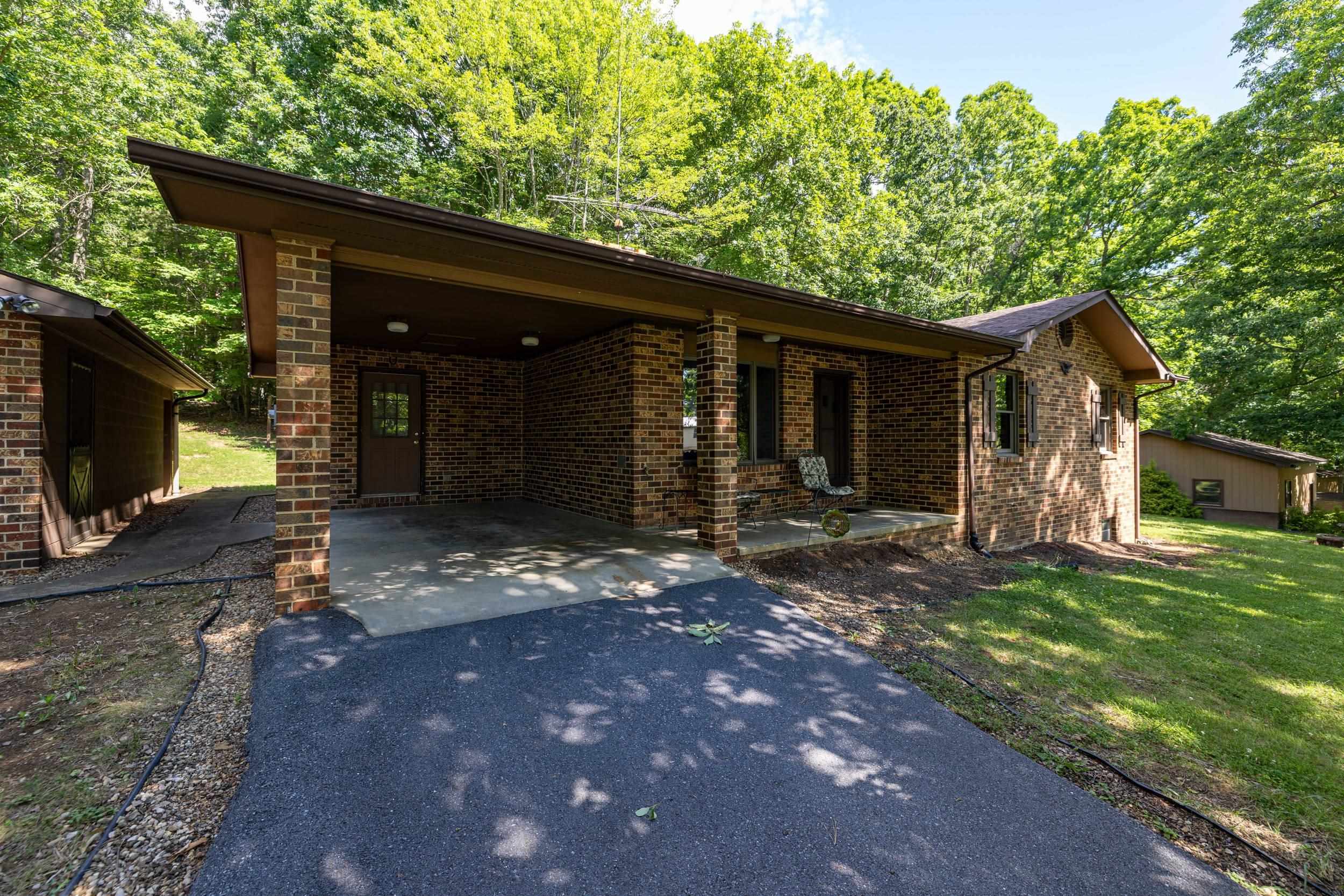 2416 NEWPORT RD, SHENANDOAH, Virginia 22849, 2 Bedrooms Bedrooms, ,1 BathroomBathrooms,Residential,2416 NEWPORT RD,678537 MLS # 678537 2416 NEWPORT RD, SHENANDOAH, Virginia 22849, 2 Bedrooms Bedrooms, ,1 BathroomBathrooms,Residential,2416 NEWPORT RD,678537 MLS # 678537