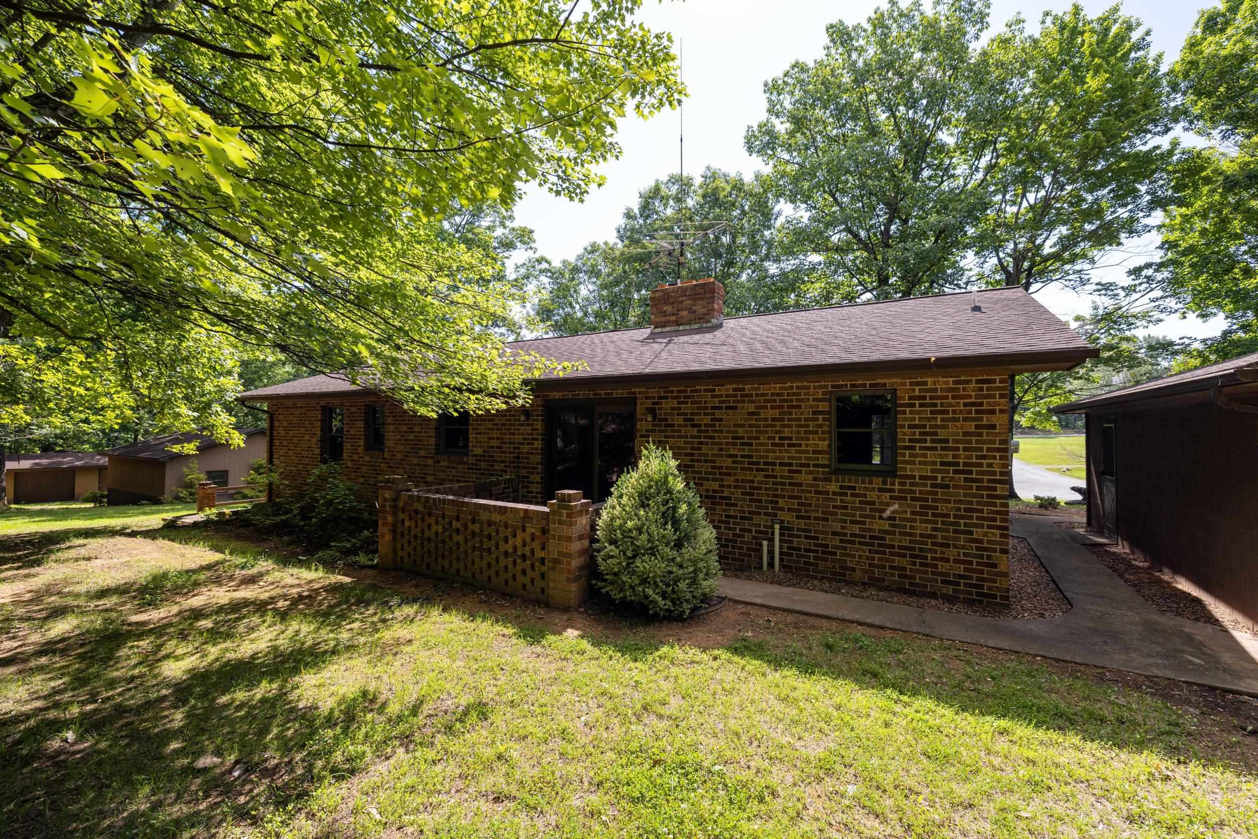 2416 NEWPORT RD, SHENANDOAH, Virginia 22849, 2 Bedrooms Bedrooms, ,1 BathroomBathrooms,Residential,2416 NEWPORT RD,678537 MLS # 678537 2416 NEWPORT RD, SHENANDOAH, Virginia 22849, 2 Bedrooms Bedrooms, ,1 BathroomBathrooms,Residential,2416 NEWPORT RD,678537 MLS # 678537