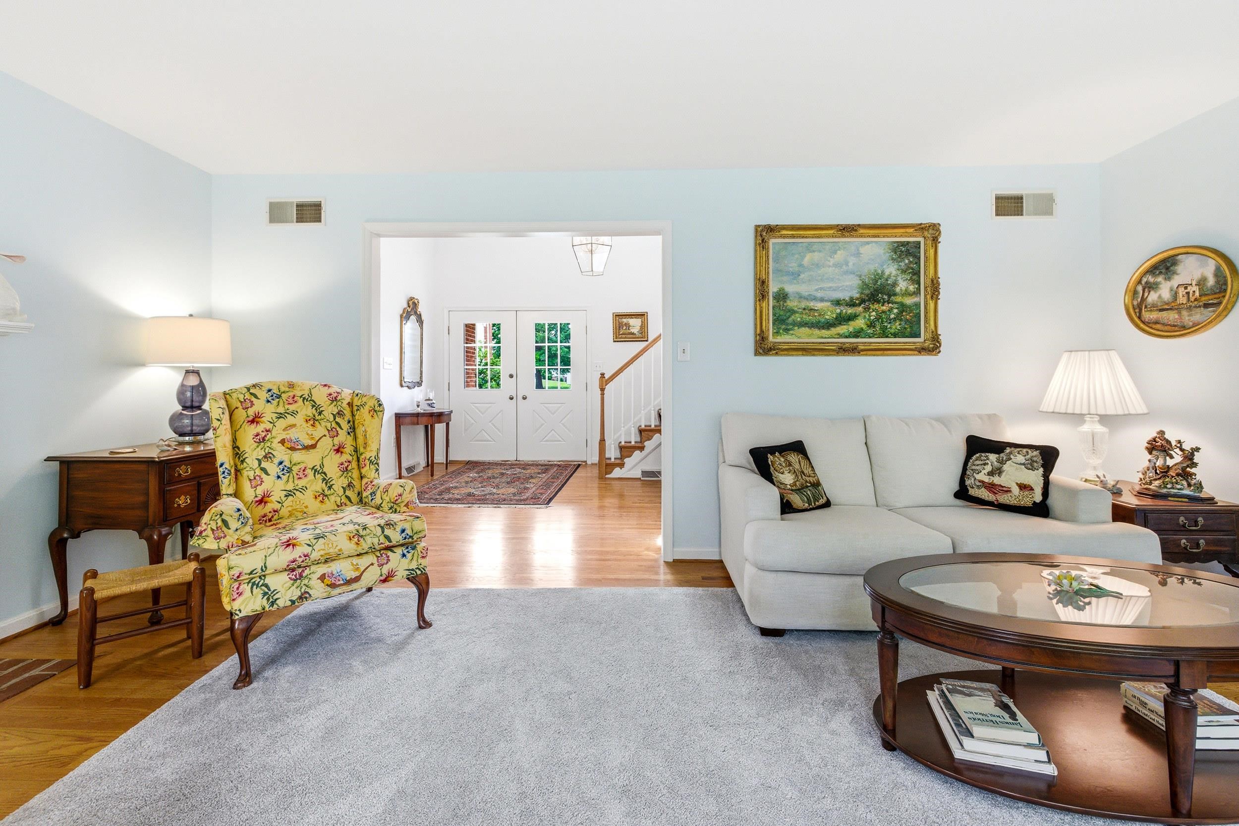 415 KERN ST, WOODSTOCK, Virginia 22664, 4 Bedrooms Bedrooms, ,2 BathroomsBathrooms,Residential,415 KERN ST,678543 MLS # 678543 415 KERN ST, WOODSTOCK, Virginia 22664, 4 Bedrooms Bedrooms, ,2 BathroomsBathrooms,Residential,415 KERN ST,678543 MLS # 678543