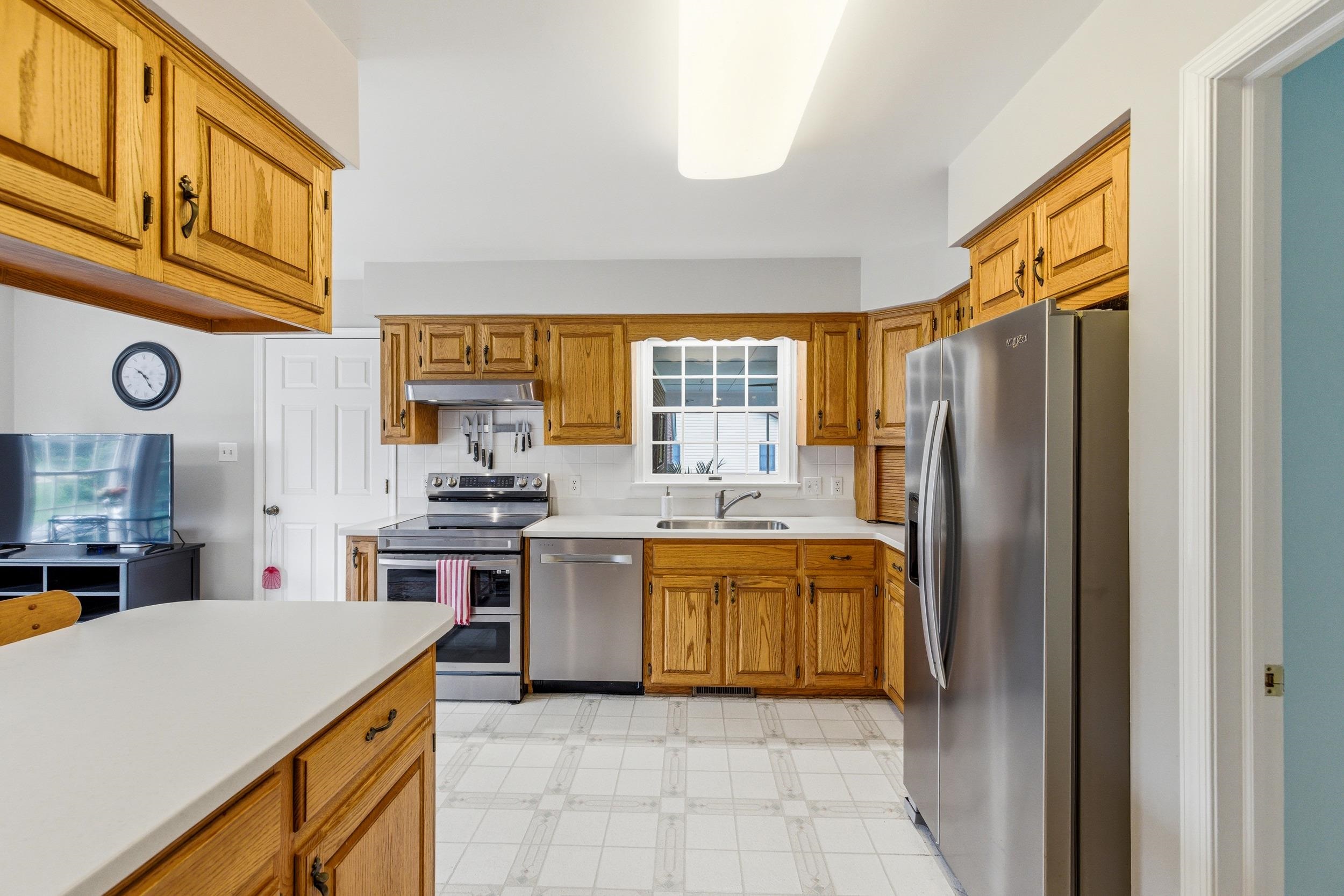 415 KERN ST, WOODSTOCK, Virginia 22664, 4 Bedrooms Bedrooms, ,2 BathroomsBathrooms,Residential,415 KERN ST,678543 MLS # 678543 415 KERN ST, WOODSTOCK, Virginia 22664, 4 Bedrooms Bedrooms, ,2 BathroomsBathrooms,Residential,415 KERN ST,678543 MLS # 678543