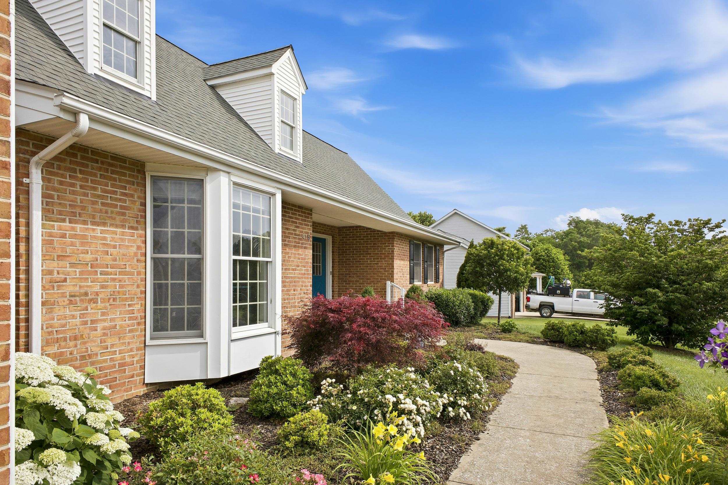 415 KERN ST, WOODSTOCK, Virginia 22664, 4 Bedrooms Bedrooms, ,2 BathroomsBathrooms,Residential,415 KERN ST,678543 MLS # 678543 415 KERN ST, WOODSTOCK, Virginia 22664, 4 Bedrooms Bedrooms, ,2 BathroomsBathrooms,Residential,415 KERN ST,678543 MLS # 678543