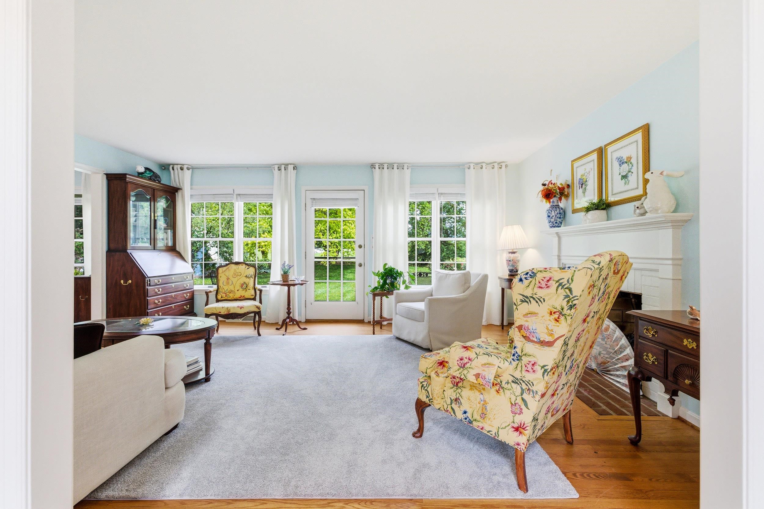 415 KERN ST, WOODSTOCK, Virginia 22664, 4 Bedrooms Bedrooms, ,2 BathroomsBathrooms,Residential,415 KERN ST,678543 MLS # 678543 415 KERN ST, WOODSTOCK, Virginia 22664, 4 Bedrooms Bedrooms, ,2 BathroomsBathrooms,Residential,415 KERN ST,678543 MLS # 678543