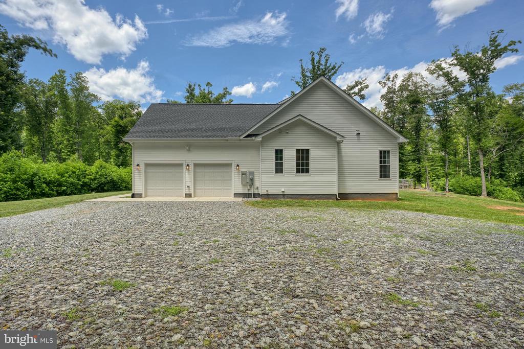 4528 E OLD MOUNTAIN RD, LOUISA, Virginia 23093, 4 Bedrooms Bedrooms, ,2 BathroomsBathrooms,Residential,4528 E OLD MOUNTAIN RD,VALA2010056 MLS # VALA2010056 4528 E OLD MOUNTAIN RD, LOUISA, Virginia 23093, 4 Bedrooms Bedrooms, ,2 BathroomsBathrooms,Residential,4528 E OLD MOUNTAIN RD,VALA2010056 MLS # VALA2010056