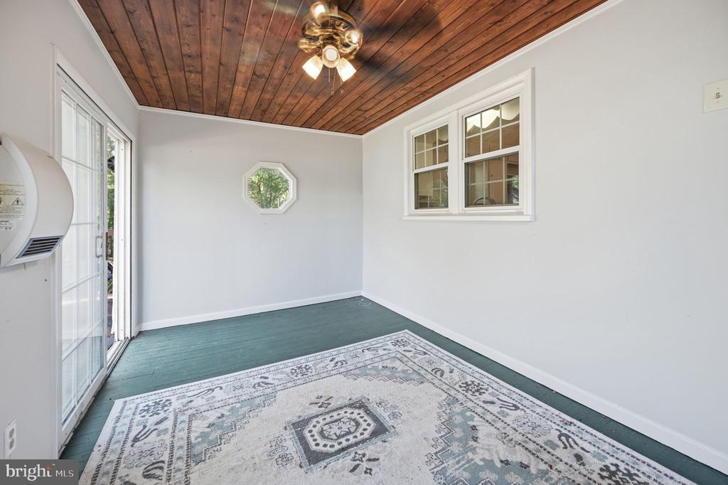 9337 EVERONA RD, UNIONVILLE, Virginia 22567, 3 Bedrooms Bedrooms, ,2 BathroomsBathrooms,Residential,9337 EVERONA RD,VAOR2014466 MLS # VAOR2014466