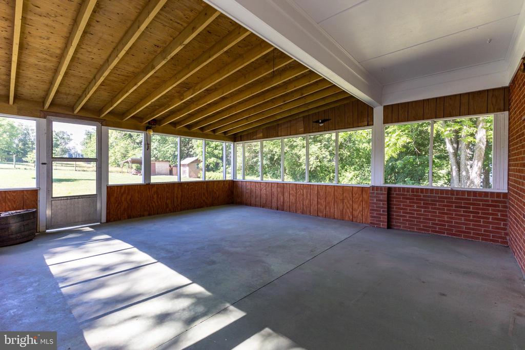 2275 US HIGHWAY 211 W, LURAY, Virginia 22835, 2 Bedrooms Bedrooms, ,1 BathroomBathrooms,Residential,2275 US HIGHWAY 211 W,VAPA2006566 MLS # VAPA2006566 2275 US HIGHWAY 211 W, LURAY, Virginia 22835, 2 Bedrooms Bedrooms, ,1 BathroomBathrooms,Residential,2275 US HIGHWAY 211 W,VAPA2006566 MLS # VAPA2006566