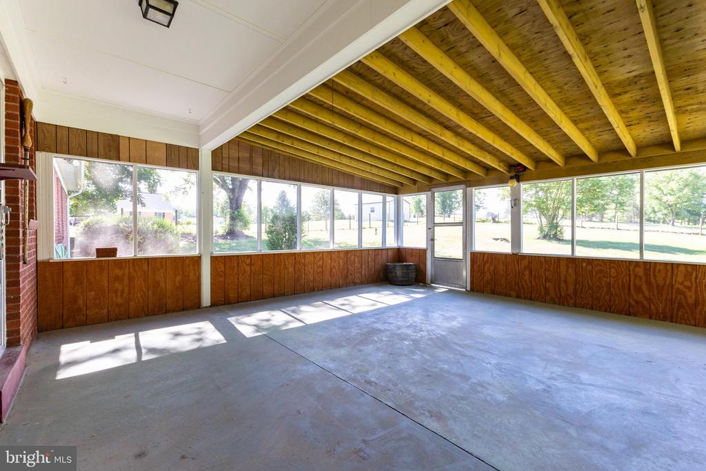 2275 US HIGHWAY 211 W, LURAY, Virginia 22835, 2 Bedrooms Bedrooms, ,1 BathroomBathrooms,Residential,2275 US HIGHWAY 211 W,VAPA2006566 MLS # VAPA2006566 2275 US HIGHWAY 211 W, LURAY, Virginia 22835, 2 Bedrooms Bedrooms, ,1 BathroomBathrooms,Residential,2275 US HIGHWAY 211 W,VAPA2006566 MLS # VAPA2006566