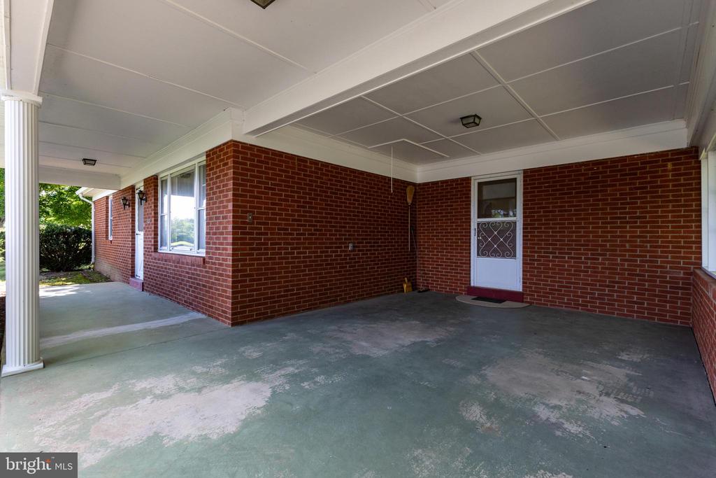 2275 US HIGHWAY 211 W, LURAY, Virginia 22835, 2 Bedrooms Bedrooms, ,1 BathroomBathrooms,Residential,2275 US HIGHWAY 211 W,VAPA2006566 MLS # VAPA2006566 2275 US HIGHWAY 211 W, LURAY, Virginia 22835, 2 Bedrooms Bedrooms, ,1 BathroomBathrooms,Residential,2275 US HIGHWAY 211 W,VAPA2006566 MLS # VAPA2006566