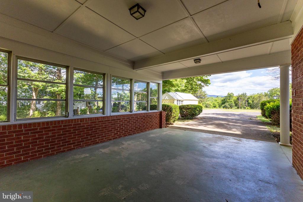 2275 US HIGHWAY 211 W, LURAY, Virginia 22835, 2 Bedrooms Bedrooms, ,1 BathroomBathrooms,Residential,2275 US HIGHWAY 211 W,VAPA2006566 MLS # VAPA2006566 2275 US HIGHWAY 211 W, LURAY, Virginia 22835, 2 Bedrooms Bedrooms, ,1 BathroomBathrooms,Residential,2275 US HIGHWAY 211 W,VAPA2006566 MLS # VAPA2006566