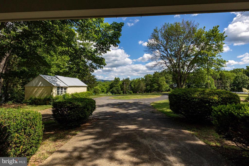 2275 US HIGHWAY 211 W, LURAY, Virginia 22835, 2 Bedrooms Bedrooms, ,1 BathroomBathrooms,Residential,2275 US HIGHWAY 211 W,VAPA2006566 MLS # VAPA2006566 2275 US HIGHWAY 211 W, LURAY, Virginia 22835, 2 Bedrooms Bedrooms, ,1 BathroomBathrooms,Residential,2275 US HIGHWAY 211 W,VAPA2006566 MLS # VAPA2006566