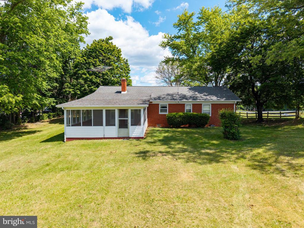 2275 US HIGHWAY 211 W, LURAY, Virginia 22835, 2 Bedrooms Bedrooms, ,1 BathroomBathrooms,Residential,2275 US HIGHWAY 211 W,VAPA2006566 MLS # VAPA2006566 2275 US HIGHWAY 211 W, LURAY, Virginia 22835, 2 Bedrooms Bedrooms, ,1 BathroomBathrooms,Residential,2275 US HIGHWAY 211 W,VAPA2006566 MLS # VAPA2006566