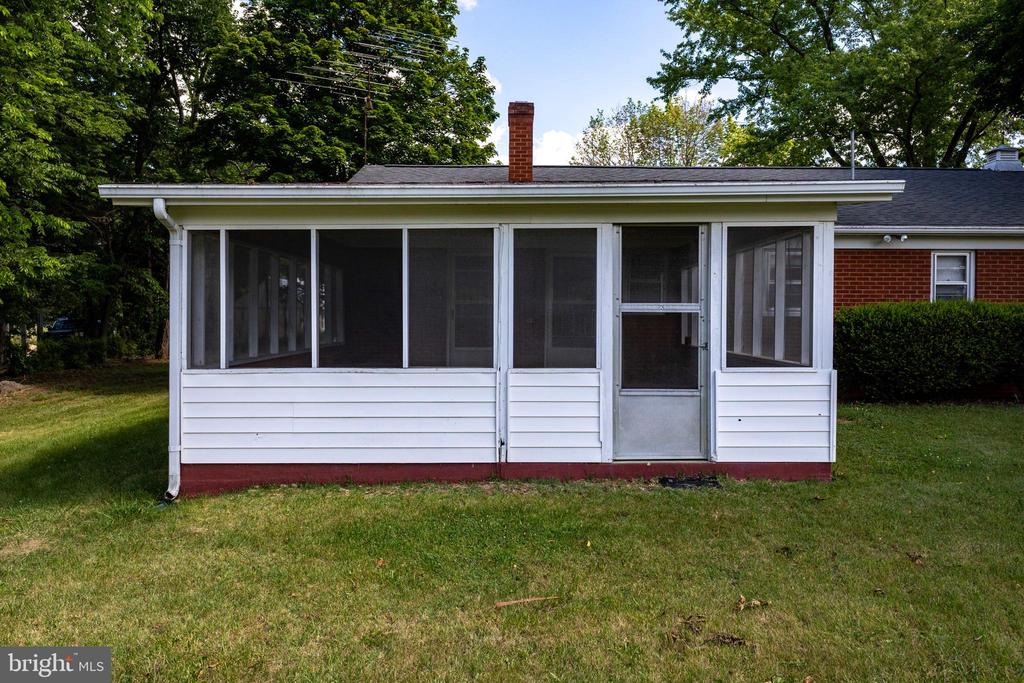 2275 US HIGHWAY 211 W, LURAY, Virginia 22835, 2 Bedrooms Bedrooms, ,1 BathroomBathrooms,Residential,2275 US HIGHWAY 211 W,VAPA2006566 MLS # VAPA2006566 2275 US HIGHWAY 211 W, LURAY, Virginia 22835, 2 Bedrooms Bedrooms, ,1 BathroomBathrooms,Residential,2275 US HIGHWAY 211 W,VAPA2006566 MLS # VAPA2006566