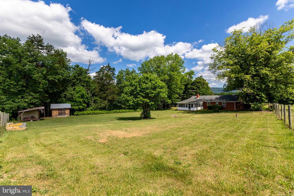 2275 US HIGHWAY 211 W, LURAY, Virginia 22835, 2 Bedrooms Bedrooms, ,1 BathroomBathrooms,Residential,2275 US HIGHWAY 211 W,VAPA2006566 MLS # VAPA2006566 2275 US HIGHWAY 211 W, LURAY, Virginia 22835, 2 Bedrooms Bedrooms, ,1 BathroomBathrooms,Residential,2275 US HIGHWAY 211 W,VAPA2006566 MLS # VAPA2006566