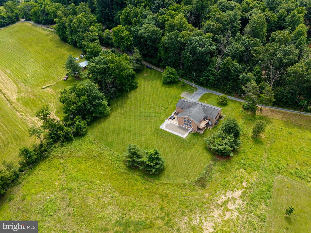 402 LAUCK LN, STANLEY, Virginia 22851, 4 Bedrooms Bedrooms, ,2 BathroomsBathrooms,Residential,402 LAUCK LN,VAPA2006568 MLS # VAPA2006568 402 LAUCK LN, STANLEY, Virginia 22851, 4 Bedrooms Bedrooms, ,2 BathroomsBathrooms,Residential,402 LAUCK LN,VAPA2006568 MLS # VAPA2006568