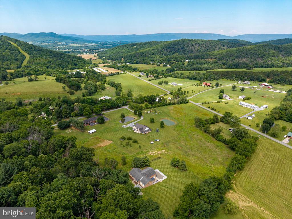 402 LAUCK LN, STANLEY, Virginia 22851, 4 Bedrooms Bedrooms, ,2 BathroomsBathrooms,Residential,402 LAUCK LN,VAPA2006568 MLS # VAPA2006568 402 LAUCK LN, STANLEY, Virginia 22851, 4 Bedrooms Bedrooms, ,2 BathroomsBathrooms,Residential,402 LAUCK LN,VAPA2006568 MLS # VAPA2006568