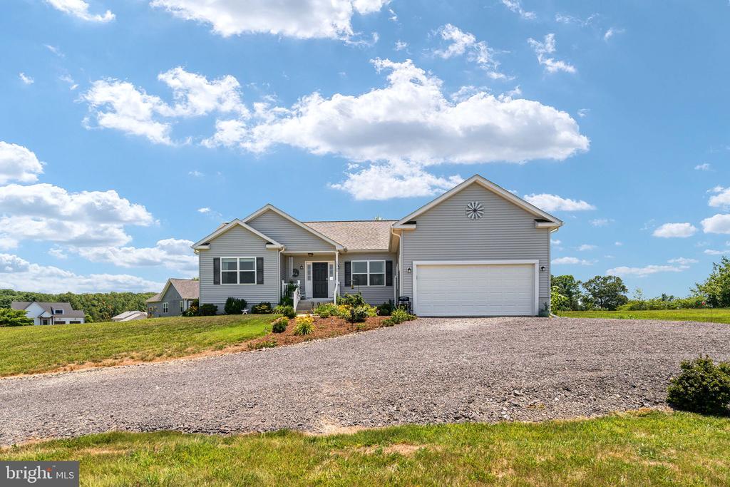 15704 LAKE LEA CT, MINERAL, Virginia 23117, 3 Bedrooms Bedrooms, ,2 BathroomsBathrooms,Residential,15704 LAKE LEA CT,VASP2043022 MLS # VASP2043022 15704 LAKE LEA CT, MINERAL, Virginia 23117, 3 Bedrooms Bedrooms, ,2 BathroomsBathrooms,Residential,15704 LAKE LEA CT,VASP2043022 MLS # VASP2043022