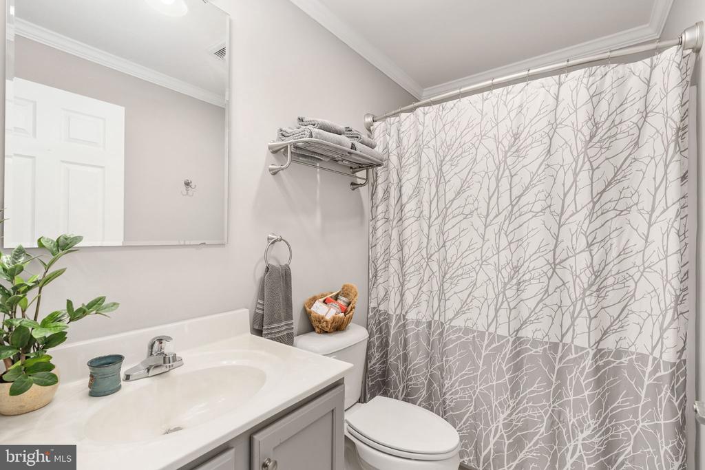 15704 LAKE LEA CT, MINERAL, Virginia 23117, 3 Bedrooms Bedrooms, ,2 BathroomsBathrooms,Residential,15704 LAKE LEA CT,VASP2043022 MLS # VASP2043022 15704 LAKE LEA CT, MINERAL, Virginia 23117, 3 Bedrooms Bedrooms, ,2 BathroomsBathrooms,Residential,15704 LAKE LEA CT,VASP2043022 MLS # VASP2043022