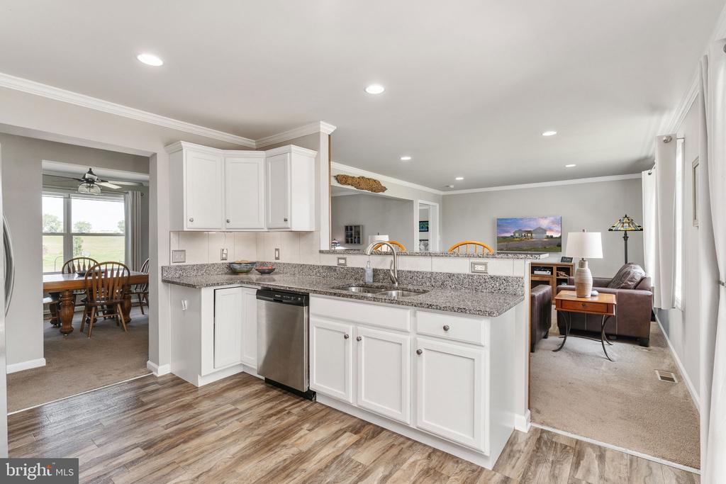 15704 LAKE LEA CT, MINERAL, Virginia 23117, 3 Bedrooms Bedrooms, ,2 BathroomsBathrooms,Residential,15704 LAKE LEA CT,VASP2043022 MLS # VASP2043022 15704 LAKE LEA CT, MINERAL, Virginia 23117, 3 Bedrooms Bedrooms, ,2 BathroomsBathrooms,Residential,15704 LAKE LEA CT,VASP2043022 MLS # VASP2043022