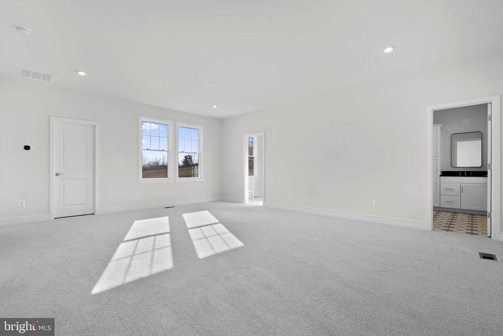 2611 BLUE RIDGE AVE, MARSHALL, Virginia 20115, 4 Bedrooms Bedrooms, ,3 BathroomsBathrooms,Residential,2611 BLUE RIDGE AVE,VAFQ2022674 MLS # VAFQ2022674 2611 BLUE RIDGE AVE, MARSHALL, Virginia 20115, 4 Bedrooms Bedrooms, ,3 BathroomsBathrooms,Residential,2611 BLUE RIDGE AVE,VAFQ2022674 MLS # VAFQ2022674