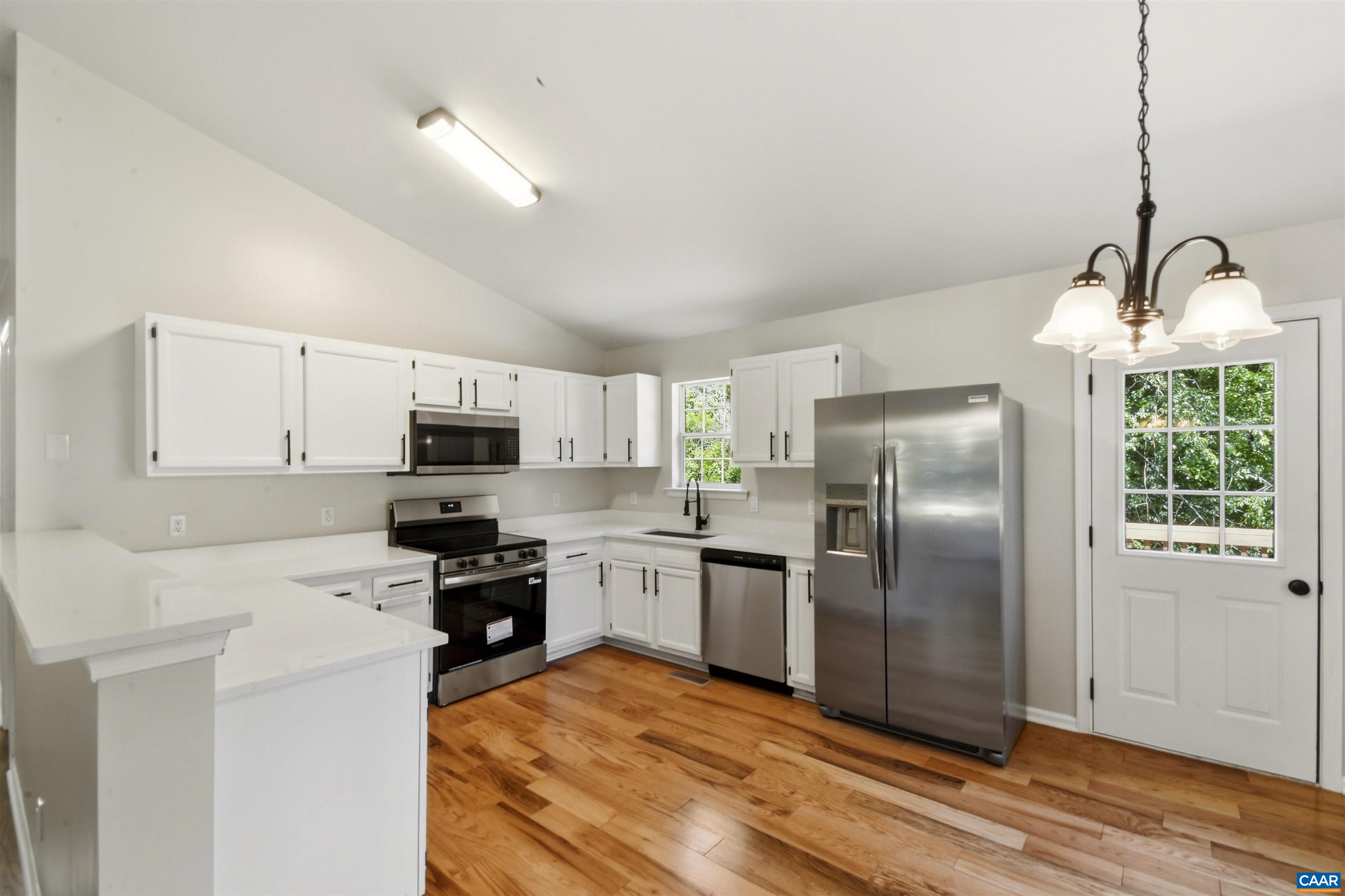 19 KIOWA LN, PALMYRA, Virginia 22963, 3 Bedrooms Bedrooms, ,2 BathroomsBathrooms,Residential,19 KIOWA LN,677973 MLS # 677973 19 KIOWA LN, PALMYRA, Virginia 22963, 3 Bedrooms Bedrooms, ,2 BathroomsBathrooms,Residential,19 KIOWA LN,677973 MLS # 677973