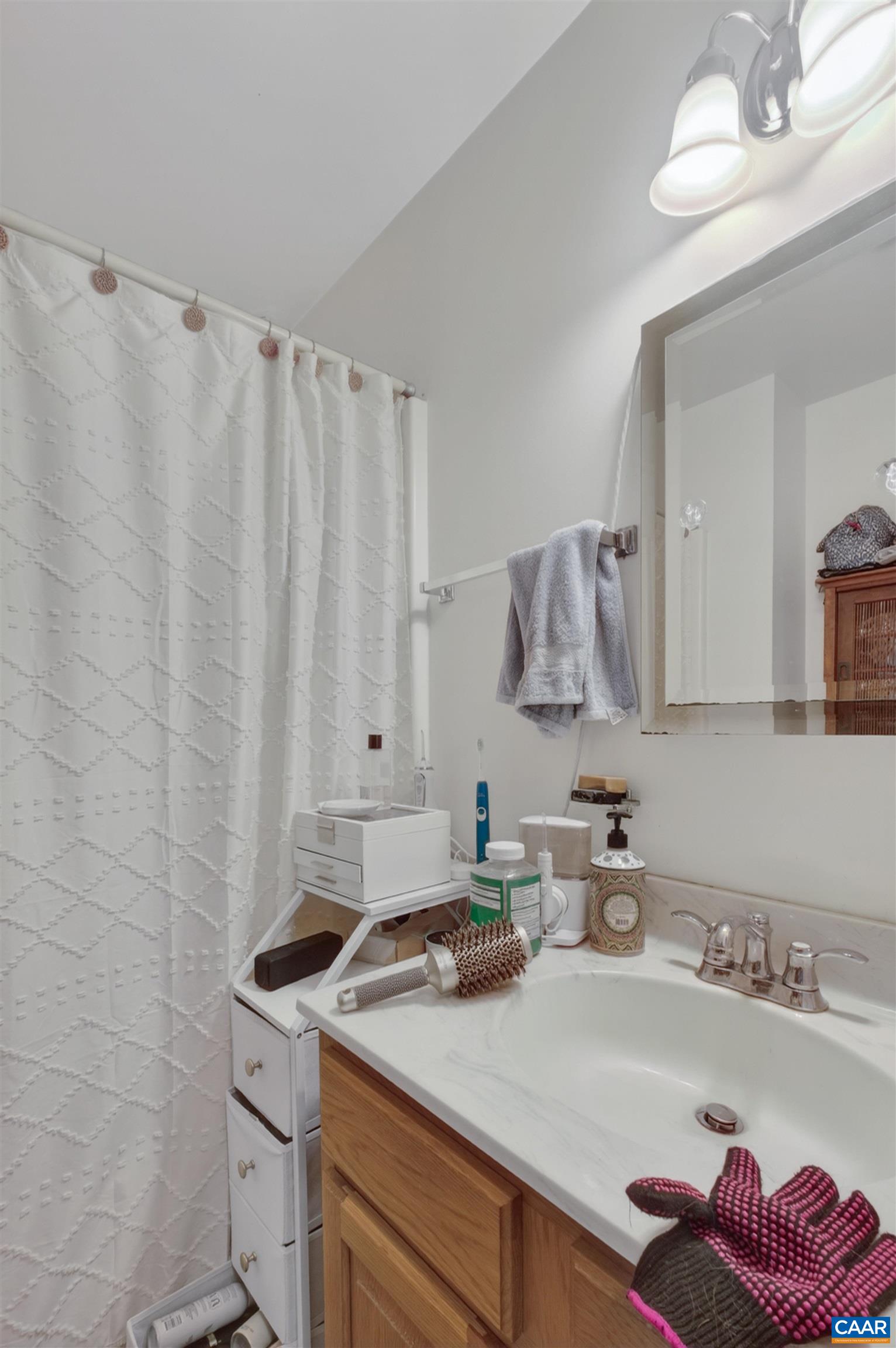 1619 PAYNES MILL RD, TROY, Virginia 22974, 3 Bedrooms Bedrooms, ,2 BathroomsBathrooms,Residential,1619 PAYNES MILL RD,678525 MLS # 678525 1619 PAYNES MILL RD, TROY, Virginia 22974, 3 Bedrooms Bedrooms, ,2 BathroomsBathrooms,Residential,1619 PAYNES MILL RD,678525 MLS # 678525