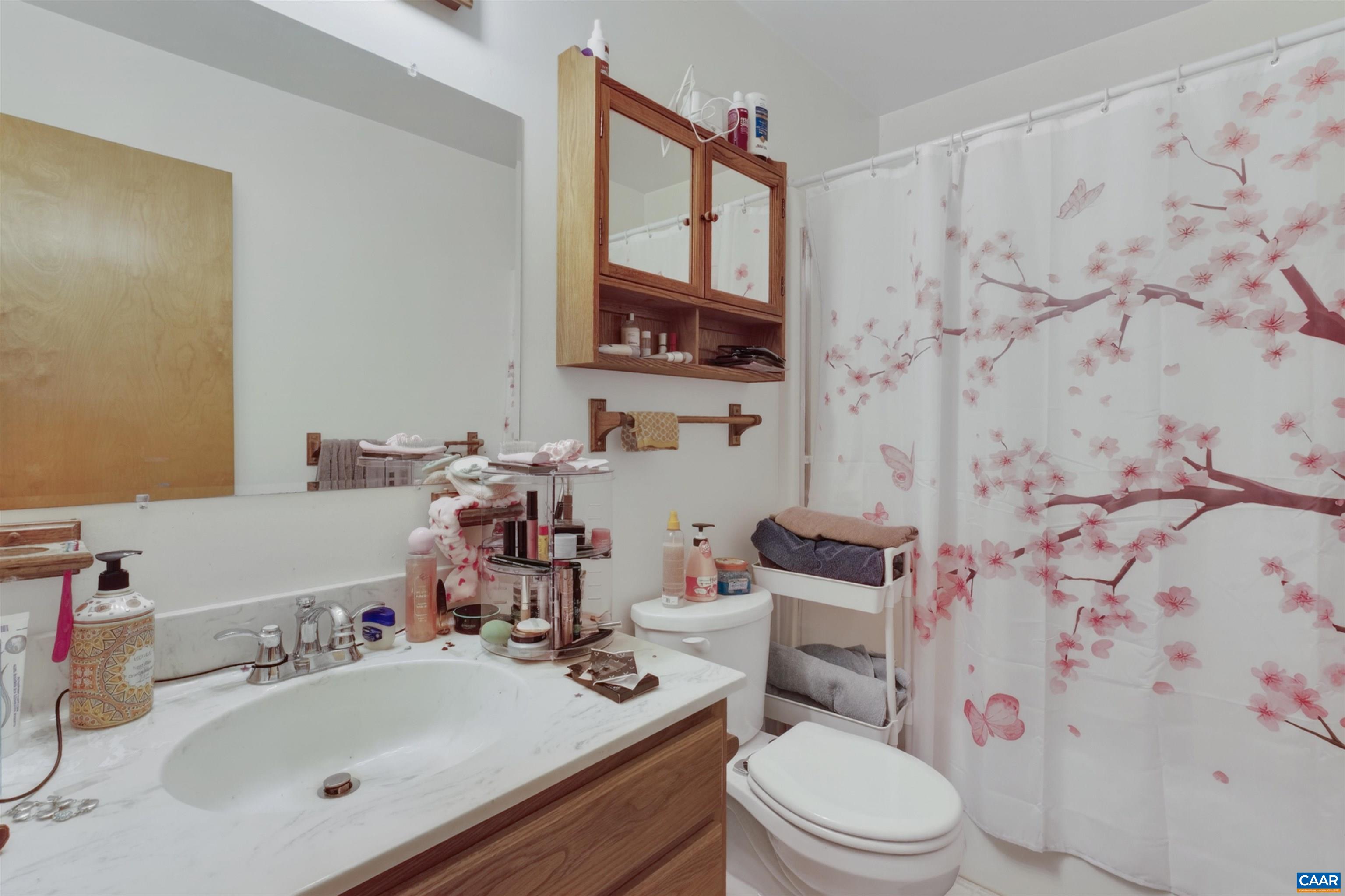 1619 PAYNES MILL RD, TROY, Virginia 22974, 3 Bedrooms Bedrooms, ,2 BathroomsBathrooms,Residential,1619 PAYNES MILL RD,678525 MLS # 678525 1619 PAYNES MILL RD, TROY, Virginia 22974, 3 Bedrooms Bedrooms, ,2 BathroomsBathrooms,Residential,1619 PAYNES MILL RD,678525 MLS # 678525