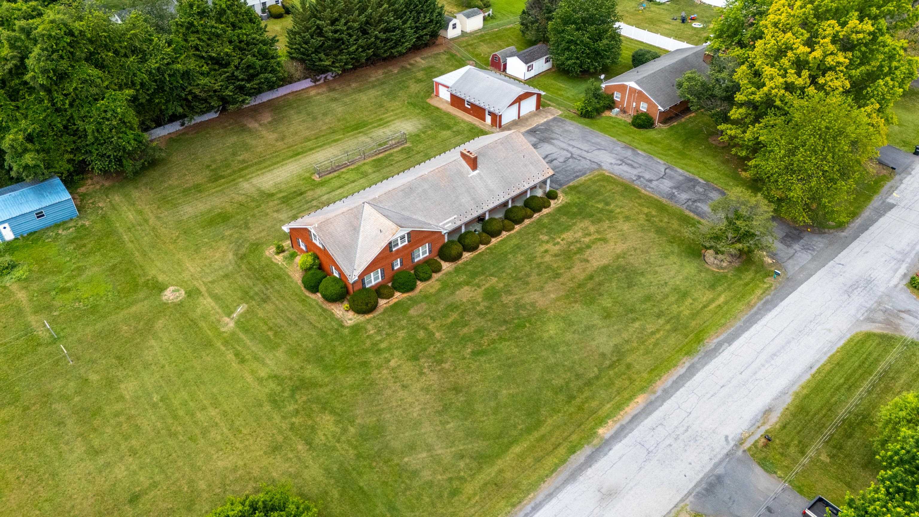 15 YORK AVE, STUARTS DRAFT, Virginia 24477, 3 Bedrooms Bedrooms, ,3 BathroomsBathrooms,Residential,15 YORK AVE,678557 MLS # 678557 15 YORK AVE, STUARTS DRAFT, Virginia 24477, 3 Bedrooms Bedrooms, ,3 BathroomsBathrooms,Residential,15 YORK AVE,678557 MLS # 678557