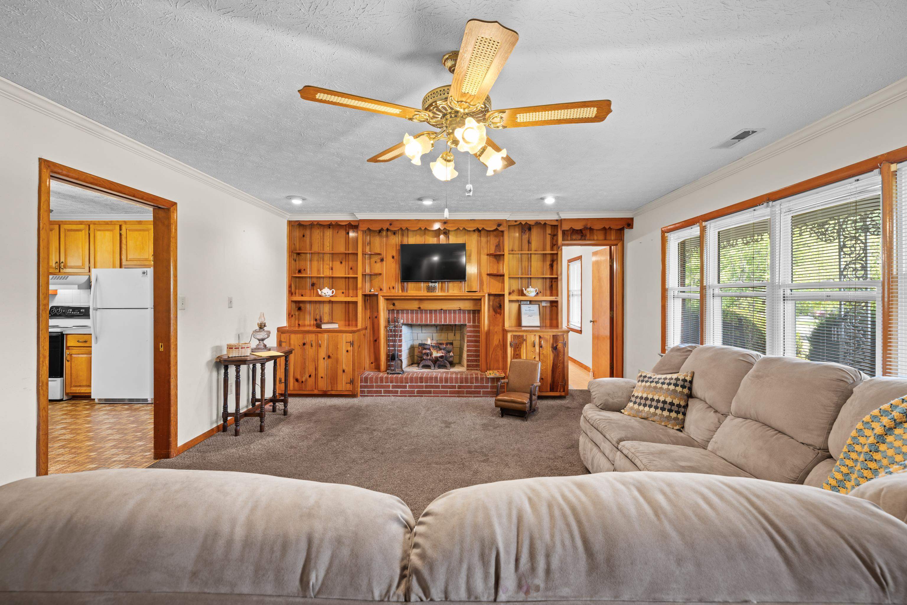 15 YORK AVE, STUARTS DRAFT, Virginia 24477, 3 Bedrooms Bedrooms, ,3 BathroomsBathrooms,Residential,15 YORK AVE,678557 MLS # 678557 15 YORK AVE, STUARTS DRAFT, Virginia 24477, 3 Bedrooms Bedrooms, ,3 BathroomsBathrooms,Residential,15 YORK AVE,678557 MLS # 678557