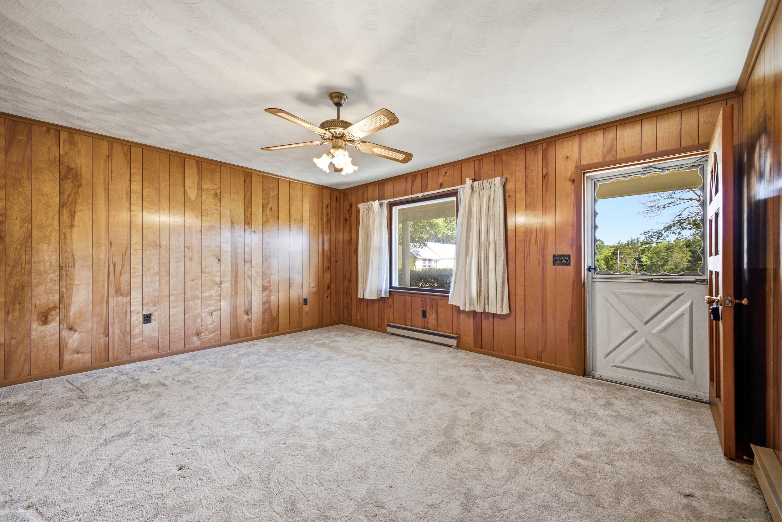 2275 US HWY 211 W, LURAY, Virginia 22835, 2 Bedrooms Bedrooms, ,1 BathroomBathrooms,Residential,2275 US HWY 211 W,678558 MLS # 678558 2275 US HWY 211 W, LURAY, Virginia 22835, 2 Bedrooms Bedrooms, ,1 BathroomBathrooms,Residential,2275 US HWY 211 W,678558 MLS # 678558