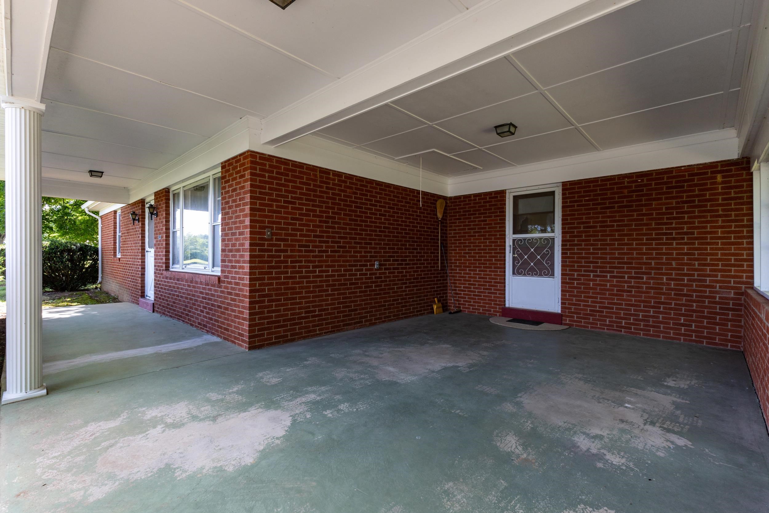 2275 US HWY 211 W, LURAY, Virginia 22835, 2 Bedrooms Bedrooms, ,1 BathroomBathrooms,Residential,2275 US HWY 211 W,678558 MLS # 678558 2275 US HWY 211 W, LURAY, Virginia 22835, 2 Bedrooms Bedrooms, ,1 BathroomBathrooms,Residential,2275 US HWY 211 W,678558 MLS # 678558