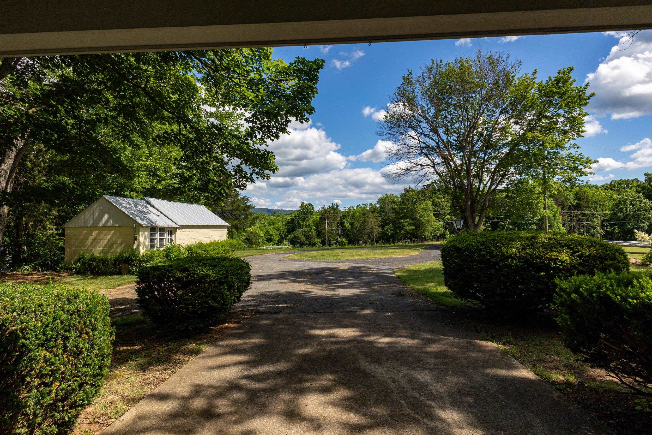 2275 US HWY 211 W, LURAY, Virginia 22835, 2 Bedrooms Bedrooms, ,1 BathroomBathrooms,Residential,2275 US HWY 211 W,678558 MLS # 678558 2275 US HWY 211 W, LURAY, Virginia 22835, 2 Bedrooms Bedrooms, ,1 BathroomBathrooms,Residential,2275 US HWY 211 W,678558 MLS # 678558