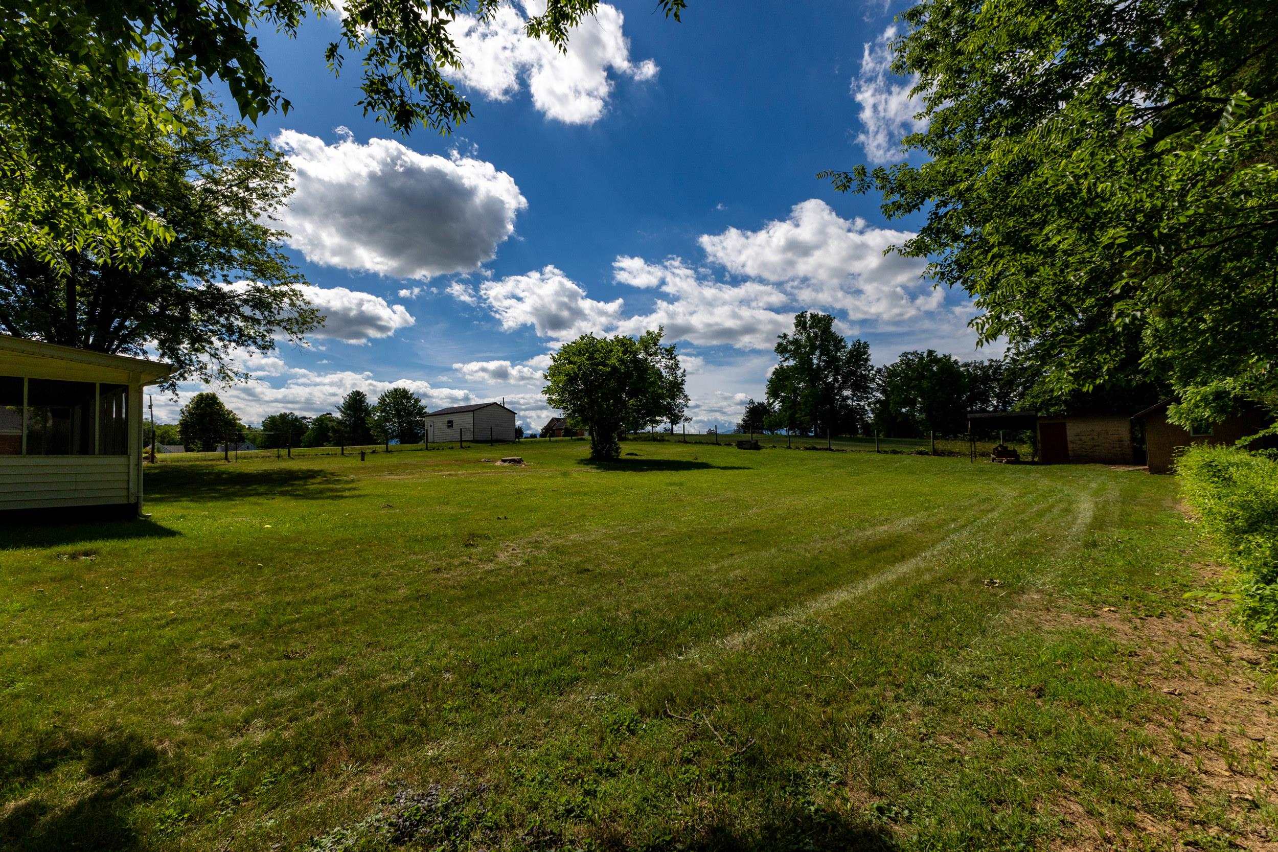 2275 US HWY 211 W, LURAY, Virginia 22835, 2 Bedrooms Bedrooms, ,1 BathroomBathrooms,Residential,2275 US HWY 211 W,678558 MLS # 678558 2275 US HWY 211 W, LURAY, Virginia 22835, 2 Bedrooms Bedrooms, ,1 BathroomBathrooms,Residential,2275 US HWY 211 W,678558 MLS # 678558