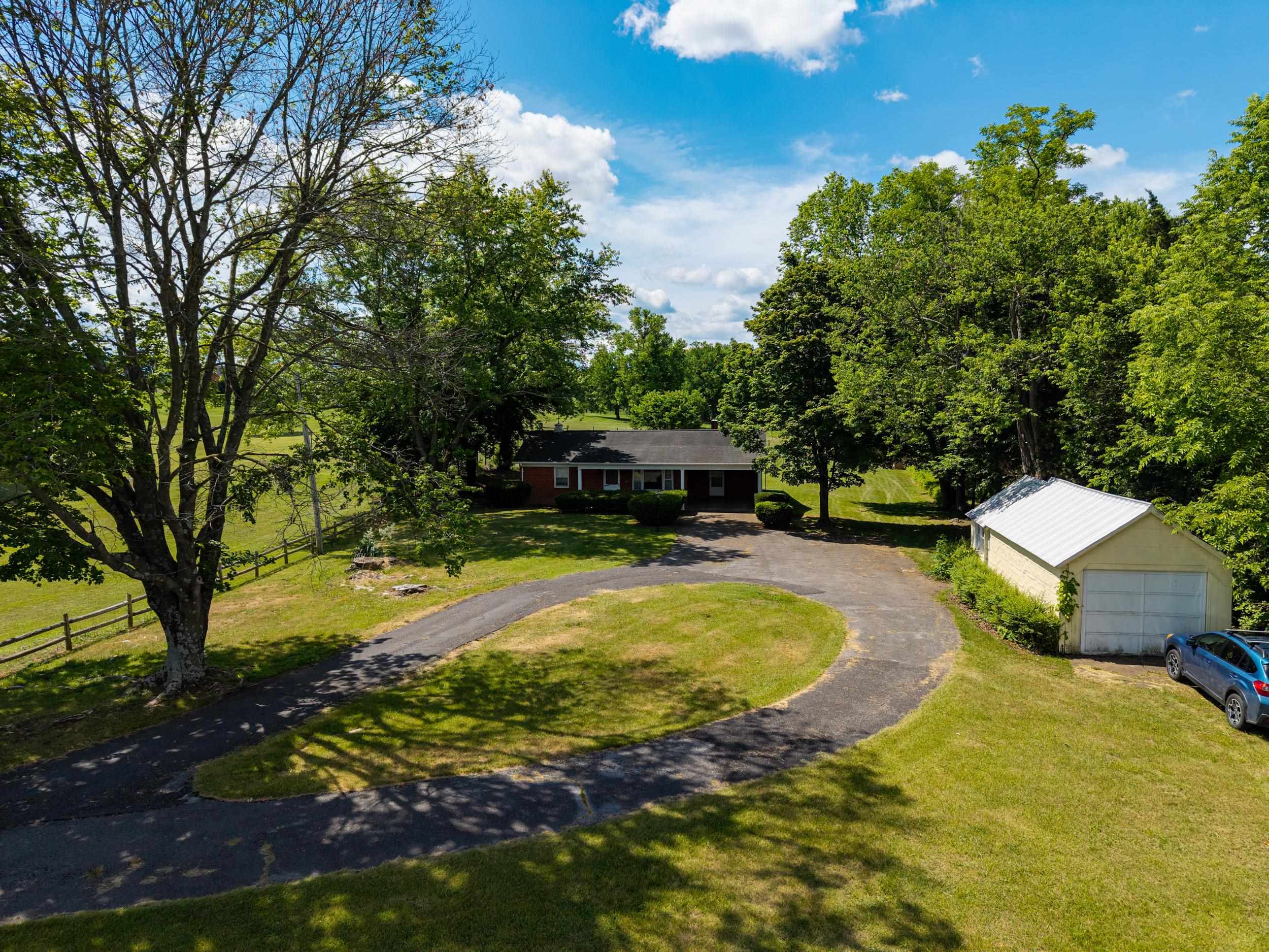 2275 US HWY 211 W, LURAY, Virginia 22835, 2 Bedrooms Bedrooms, ,1 BathroomBathrooms,Residential,2275 US HWY 211 W,678558 MLS # 678558 2275 US HWY 211 W, LURAY, Virginia 22835, 2 Bedrooms Bedrooms, ,1 BathroomBathrooms,Residential,2275 US HWY 211 W,678558 MLS # 678558