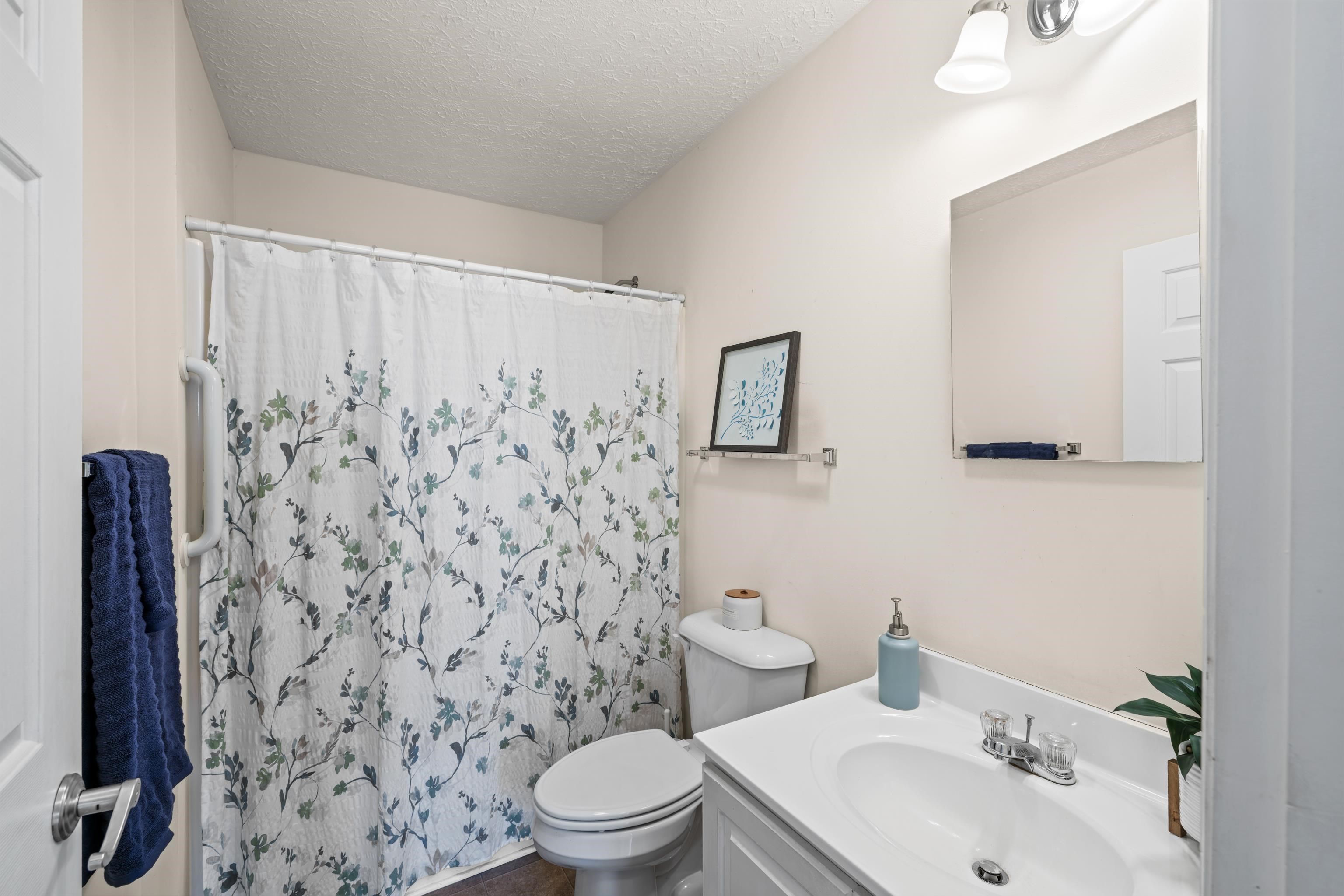 210 WALKER ST, LEXINGTON, Virginia 24450, 3 Bedrooms Bedrooms, ,2 BathroomsBathrooms,Residential,210 WALKER ST,678568 MLS # 678568 210 WALKER ST, LEXINGTON, Virginia 24450, 3 Bedrooms Bedrooms, ,2 BathroomsBathrooms,Residential,210 WALKER ST,678568 MLS # 678568