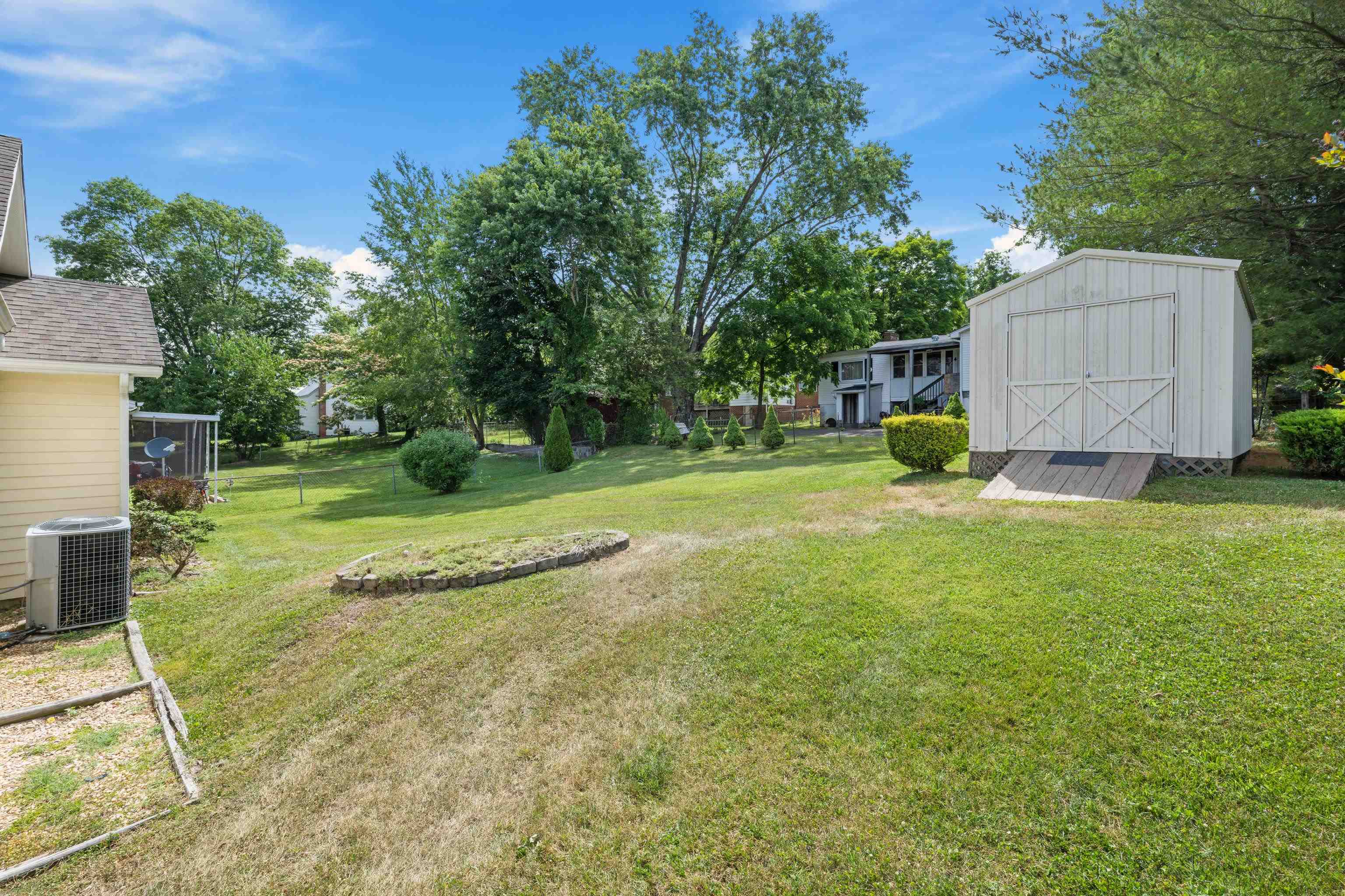 210 WALKER ST, LEXINGTON, Virginia 24450, 3 Bedrooms Bedrooms, ,2 BathroomsBathrooms,Residential,210 WALKER ST,678568 MLS # 678568 210 WALKER ST, LEXINGTON, Virginia 24450, 3 Bedrooms Bedrooms, ,2 BathroomsBathrooms,Residential,210 WALKER ST,678568 MLS # 678568