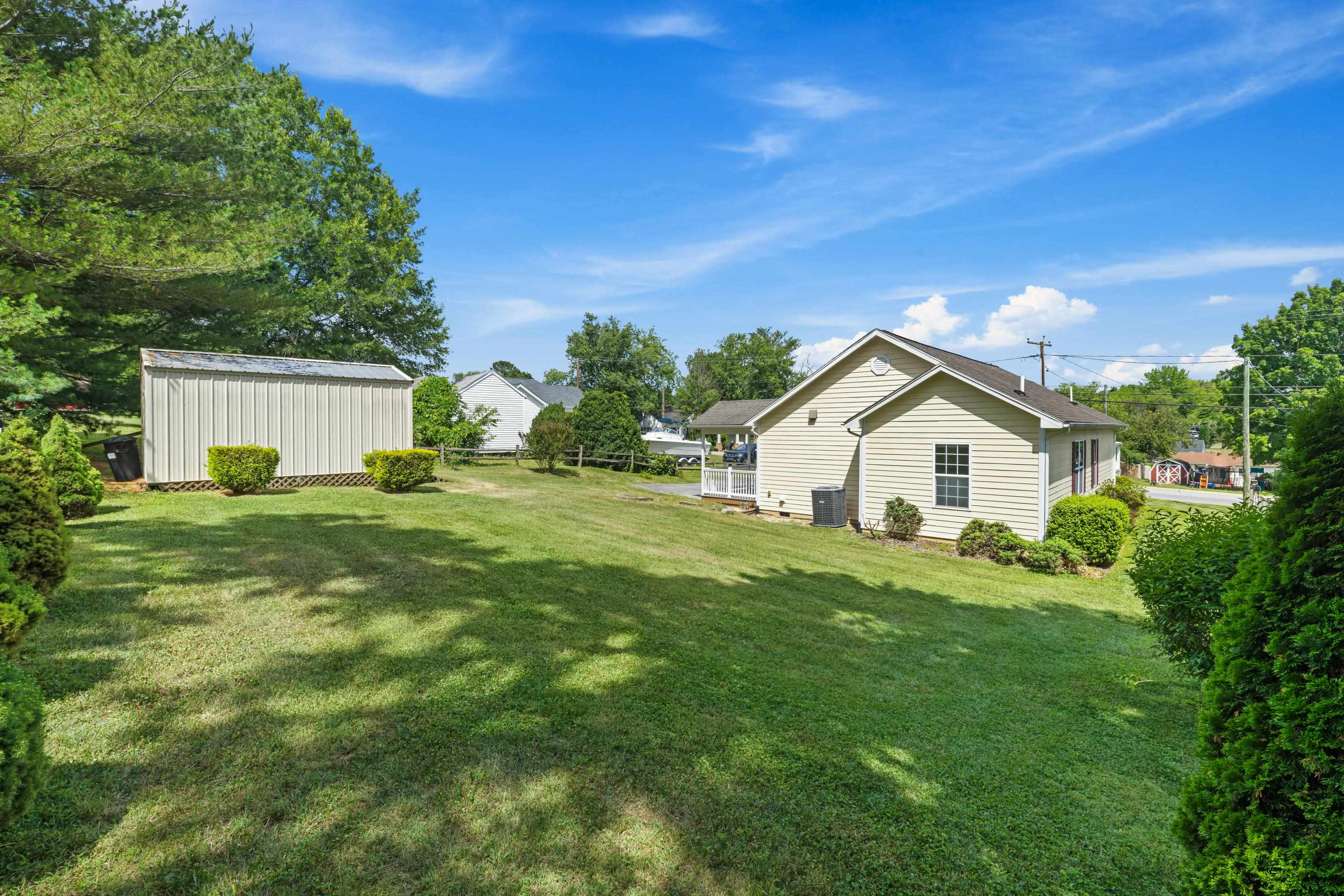 210 WALKER ST, LEXINGTON, Virginia 24450, 3 Bedrooms Bedrooms, ,2 BathroomsBathrooms,Residential,210 WALKER ST,678568 MLS # 678568 210 WALKER ST, LEXINGTON, Virginia 24450, 3 Bedrooms Bedrooms, ,2 BathroomsBathrooms,Residential,210 WALKER ST,678568 MLS # 678568