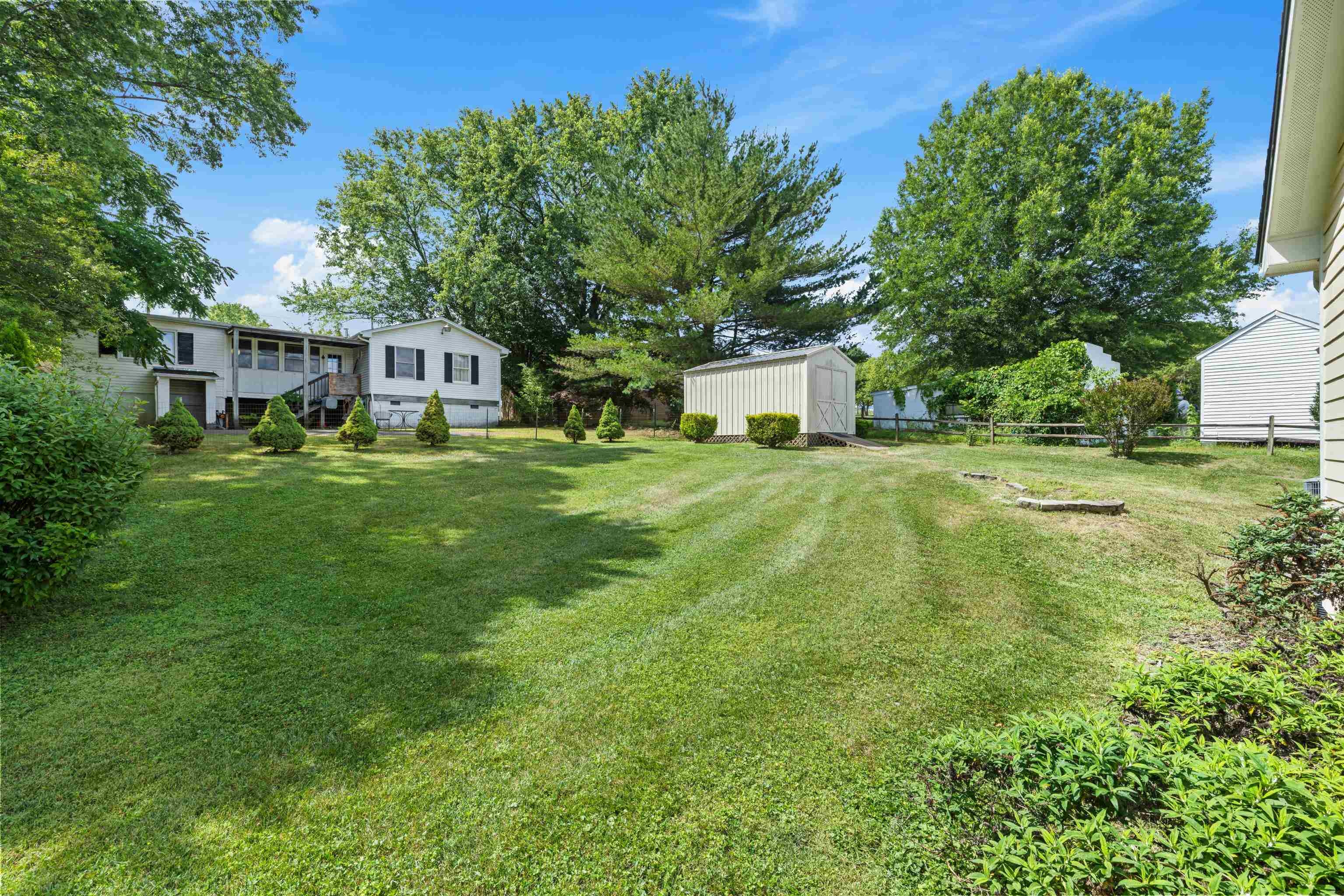 210 WALKER ST, LEXINGTON, Virginia 24450, 3 Bedrooms Bedrooms, ,2 BathroomsBathrooms,Residential,210 WALKER ST,678568 MLS # 678568 210 WALKER ST, LEXINGTON, Virginia 24450, 3 Bedrooms Bedrooms, ,2 BathroomsBathrooms,Residential,210 WALKER ST,678568 MLS # 678568