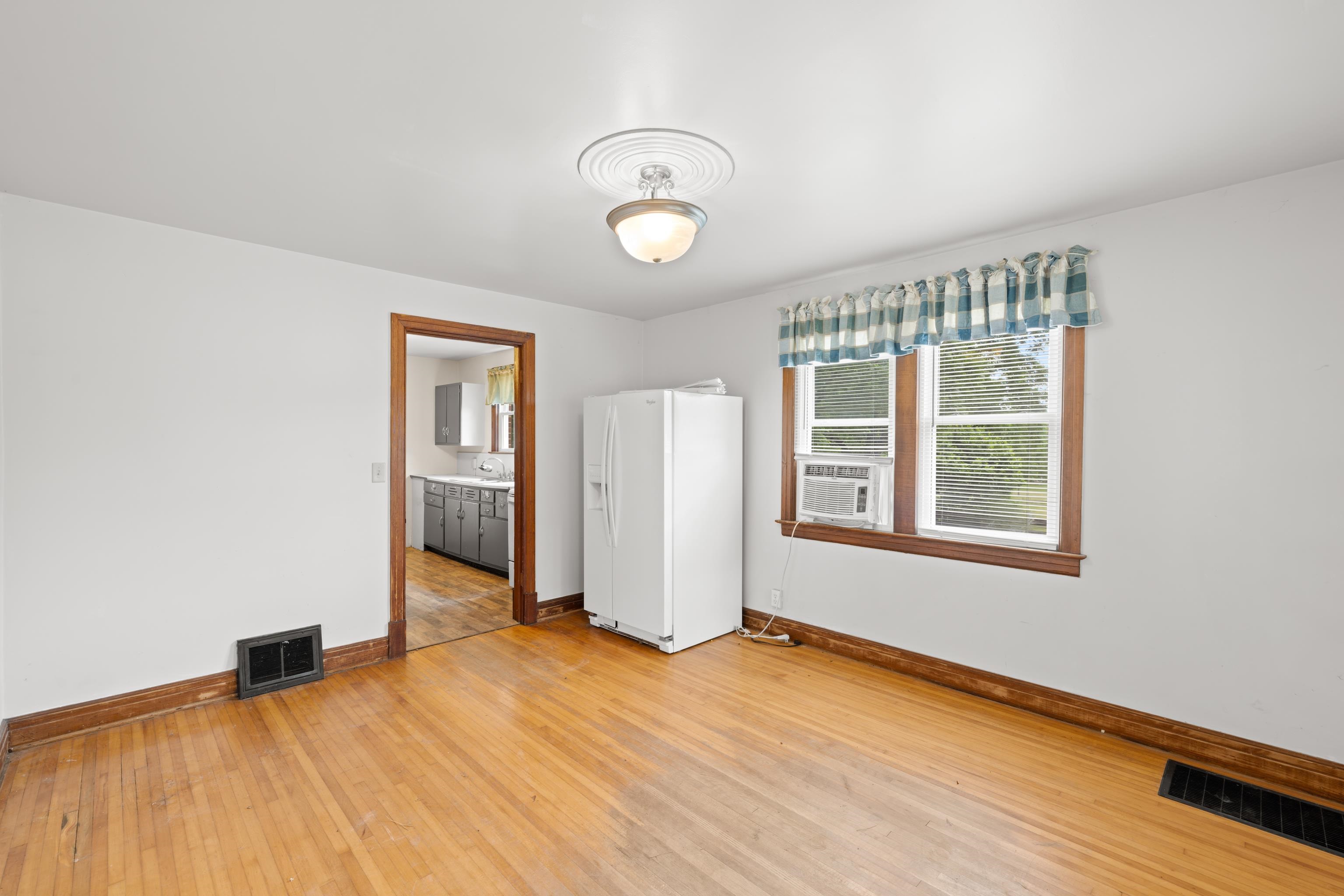 221 CHAPEL RD, CHURCHVILLE, Virginia 24421, 3 Bedrooms Bedrooms, ,2 BathroomsBathrooms,Residential,221 CHAPEL RD,678576 MLS # 678576