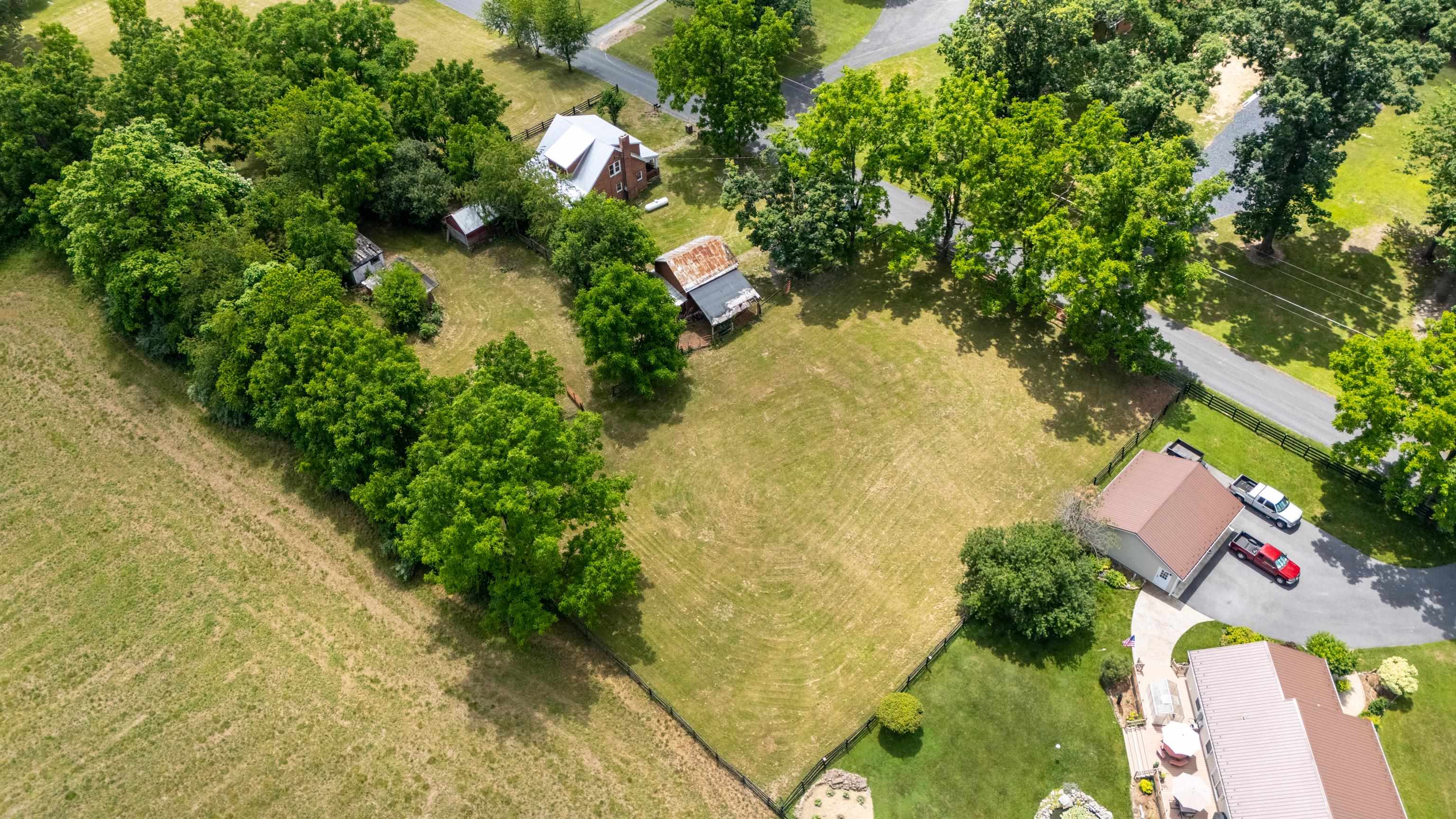 221 CHAPEL RD, CHURCHVILLE, Virginia 24421, 3 Bedrooms Bedrooms, ,2 BathroomsBathrooms,Residential,221 CHAPEL RD,678576 MLS # 678576
