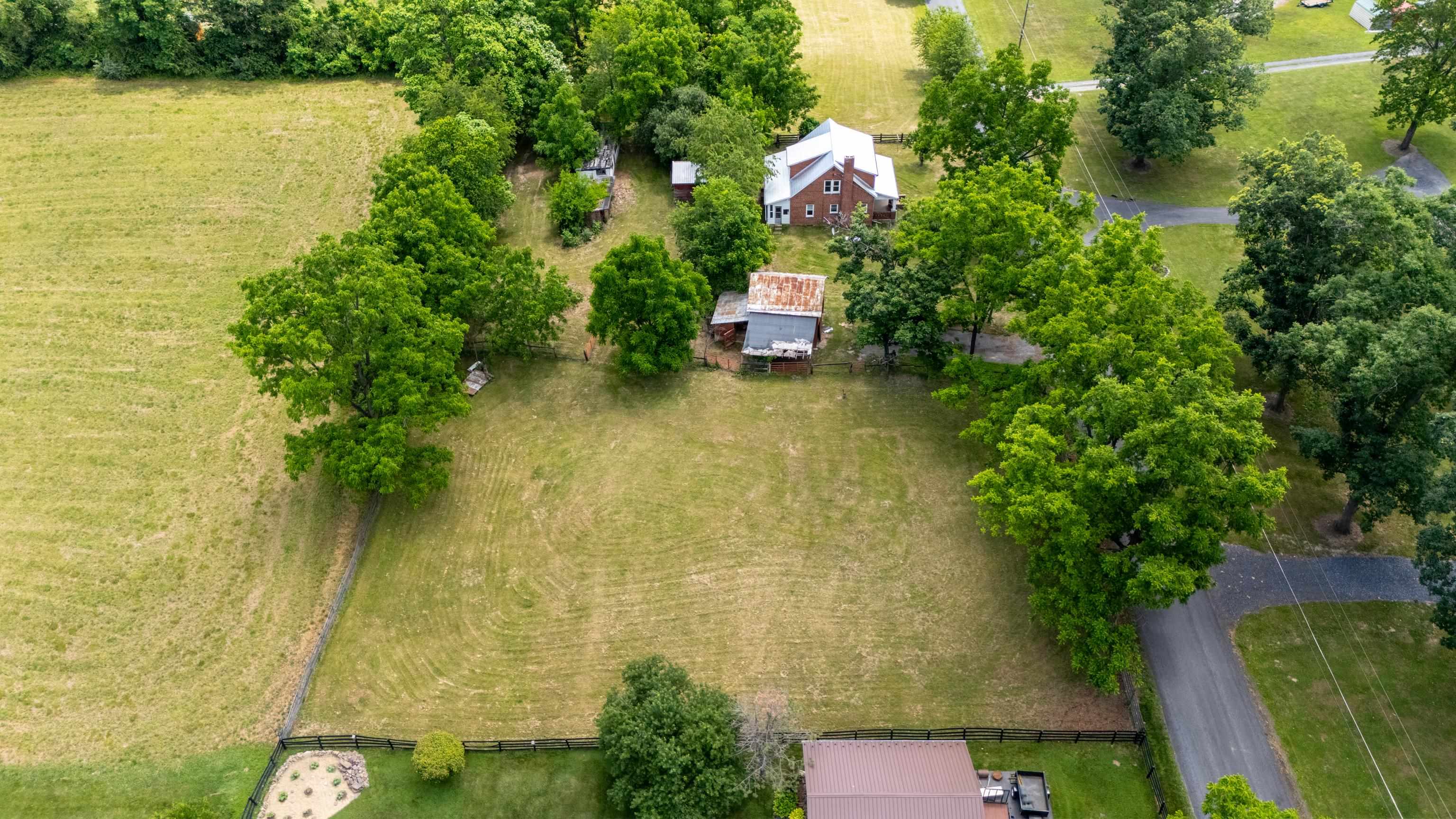 221 CHAPEL RD, CHURCHVILLE, Virginia 24421, 3 Bedrooms Bedrooms, ,2 BathroomsBathrooms,Residential,221 CHAPEL RD,678576 MLS # 678576