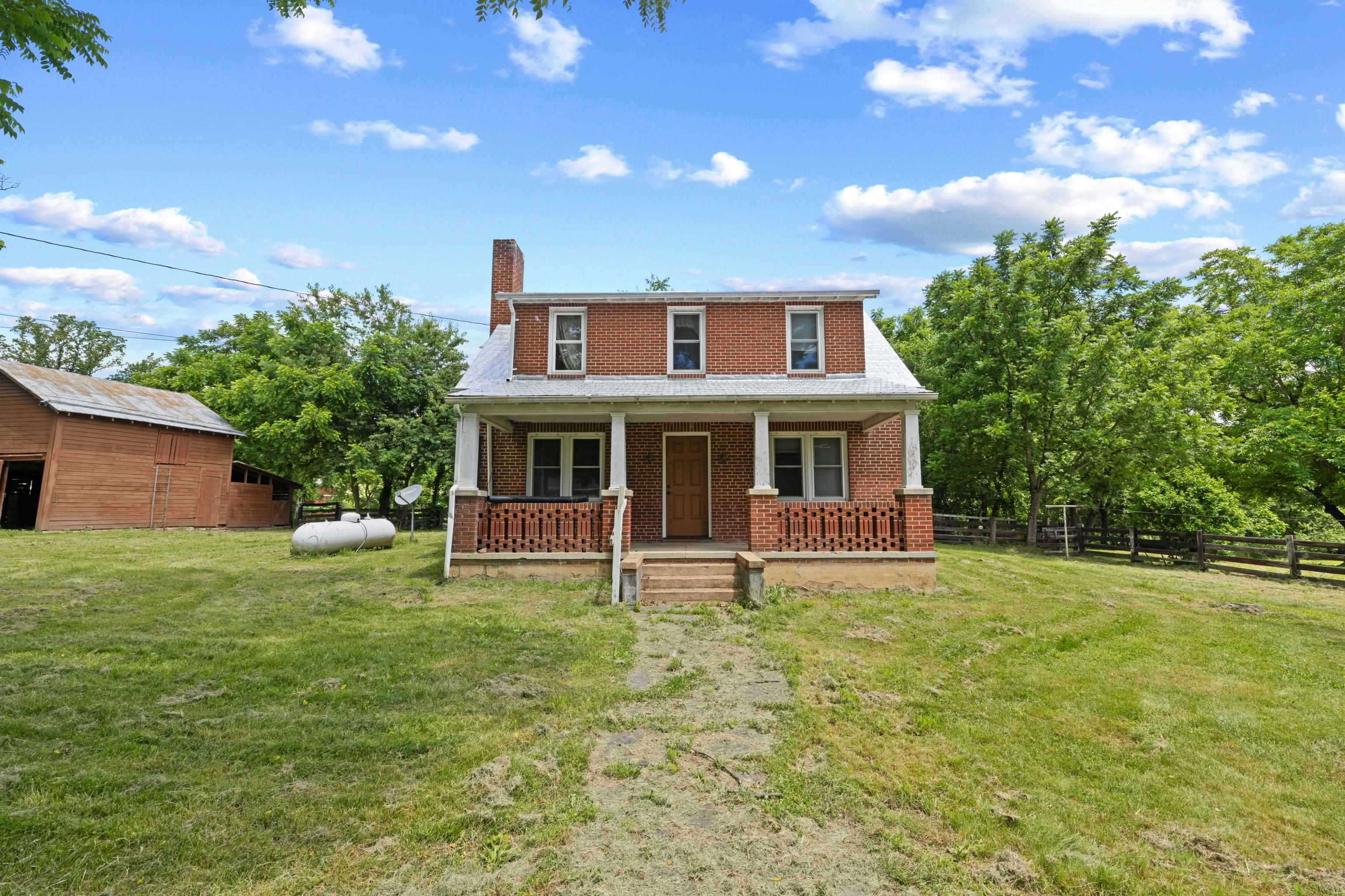 221 CHAPEL RD, CHURCHVILLE, Virginia 24421, 3 Bedrooms Bedrooms, ,2 BathroomsBathrooms,Residential,221 CHAPEL RD,678576 MLS # 678576