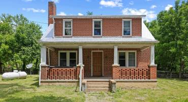 221 CHAPEL RD, CHURCHVILLE, Virginia 24421, 3 Bedrooms Bedrooms, ,2 BathroomsBathrooms,Residential,221 CHAPEL RD,678576 MLS # 678576