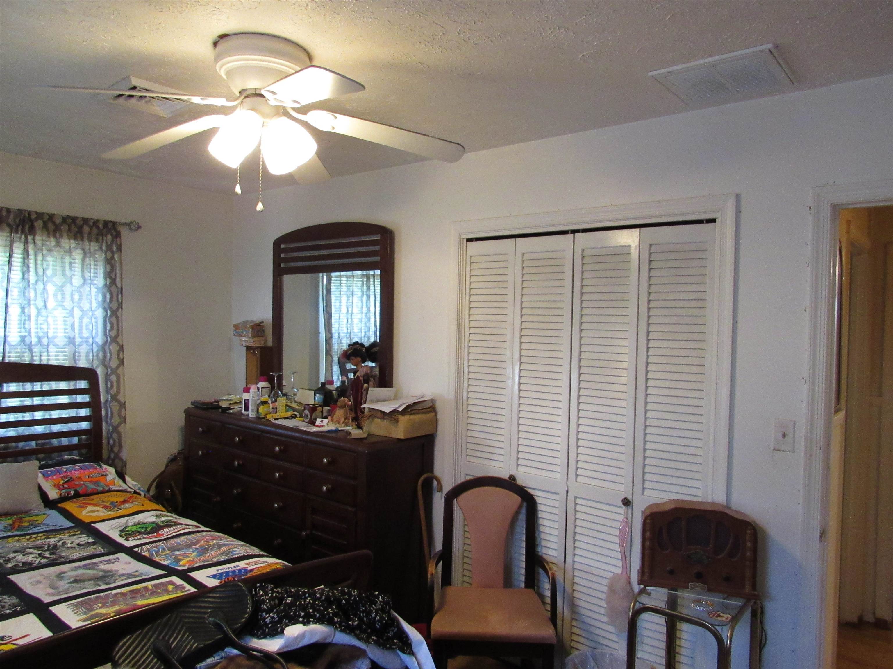316 SPRUCE ST, WAYNESBORO, Virginia 22980, 4 Bedrooms Bedrooms, ,3 BathroomsBathrooms,Residential,316 SPRUCE ST,678577 MLS # 678577 316 SPRUCE ST, WAYNESBORO, Virginia 22980, 4 Bedrooms Bedrooms, ,3 BathroomsBathrooms,Residential,316 SPRUCE ST,678577 MLS # 678577