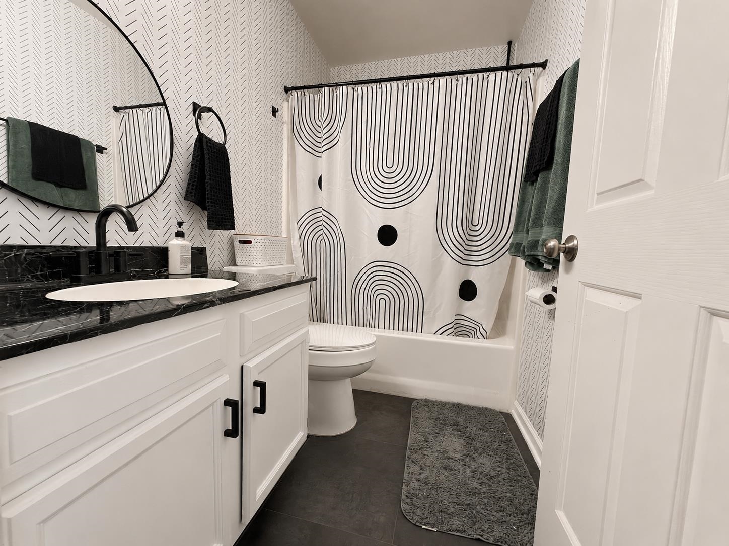 1102 AMBER RIDGE RD, CHARLOTTESVILLE, Virginia 22901, 2 Bedrooms Bedrooms, ,2 BathroomsBathrooms,Residential,1102 AMBER RIDGE RD,678578 MLS # 678578 1102 AMBER RIDGE RD, CHARLOTTESVILLE, Virginia 22901, 2 Bedrooms Bedrooms, ,2 BathroomsBathrooms,Residential,1102 AMBER RIDGE RD,678578 MLS # 678578